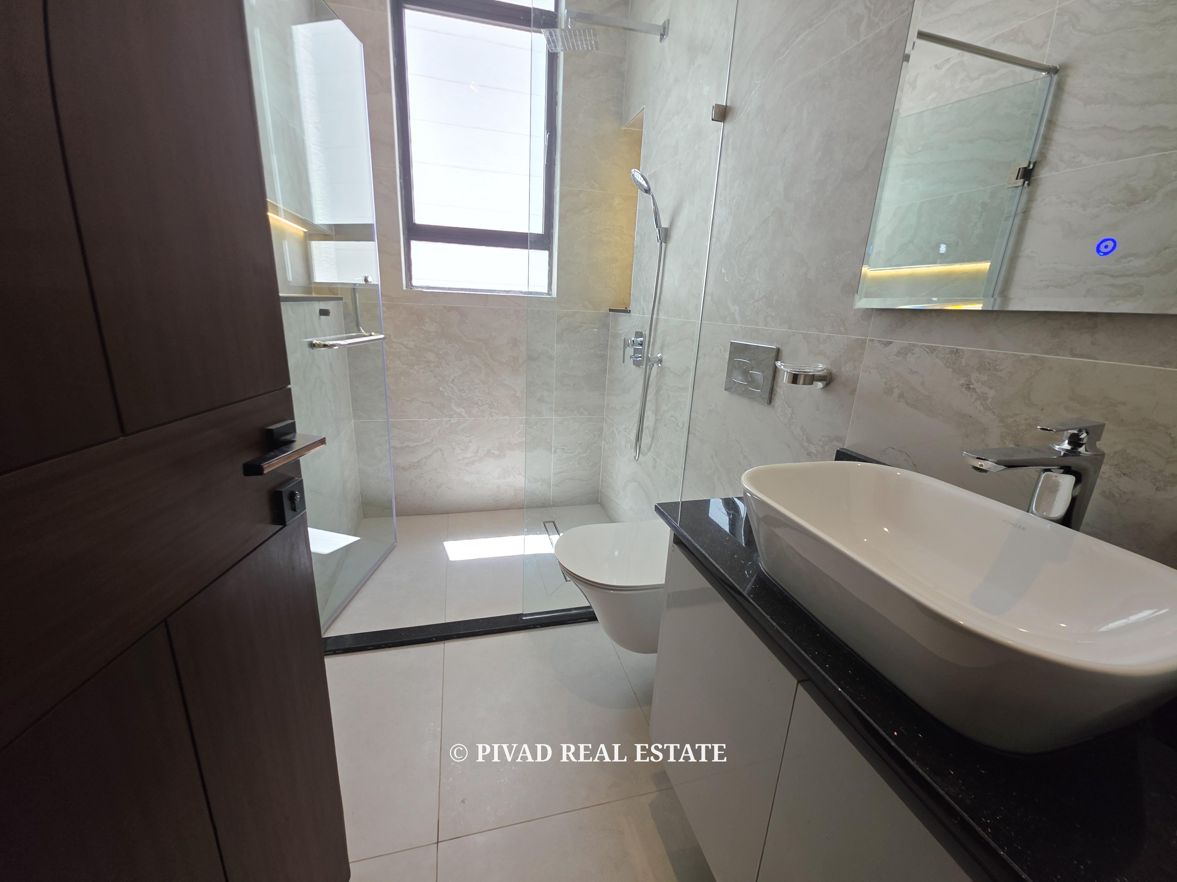 5 Bedroom House with a Dsq For 2 Available For Rent - Old Kitisuru