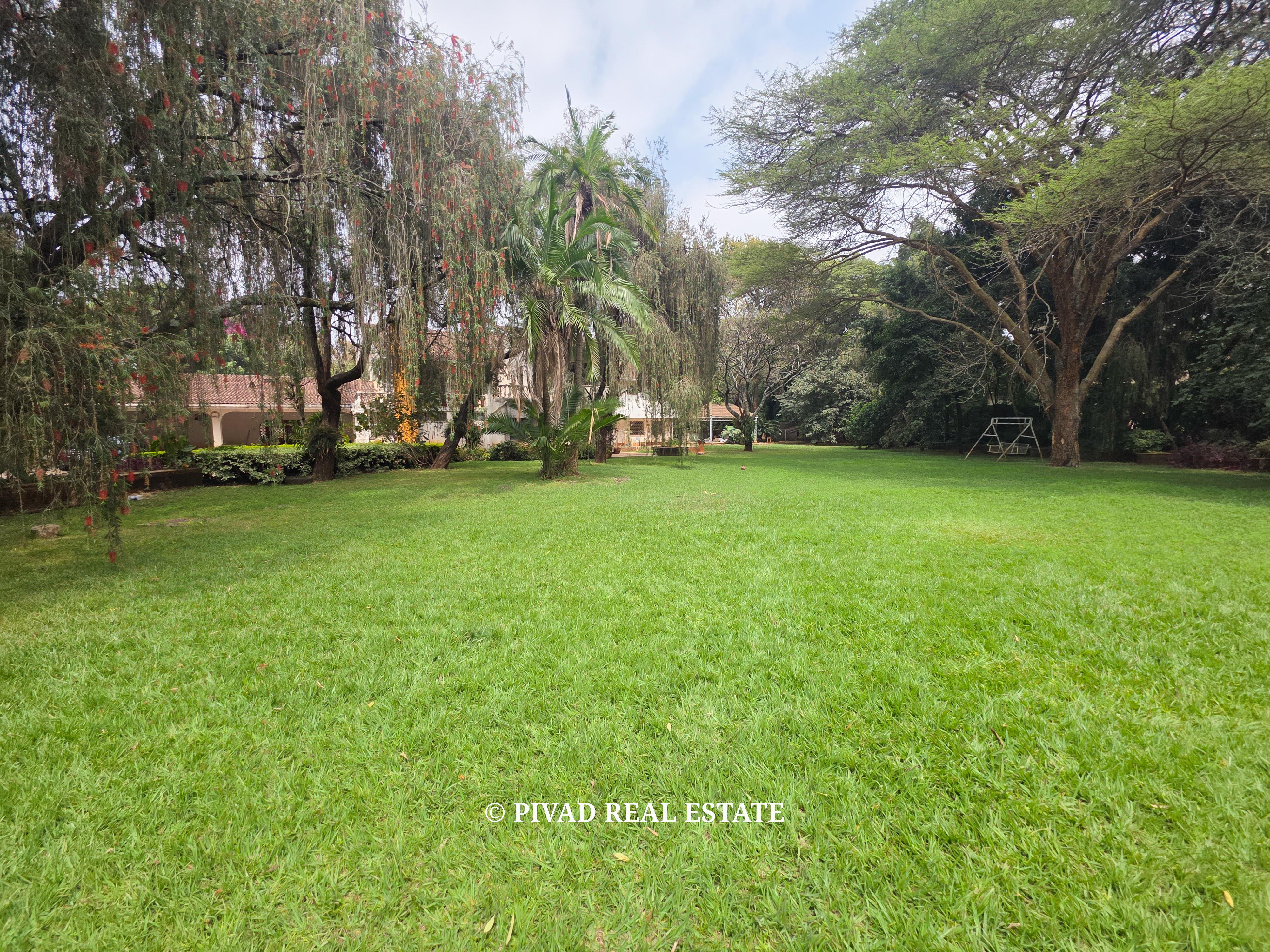 0.75 Acre land for Sale in Riverside Drive