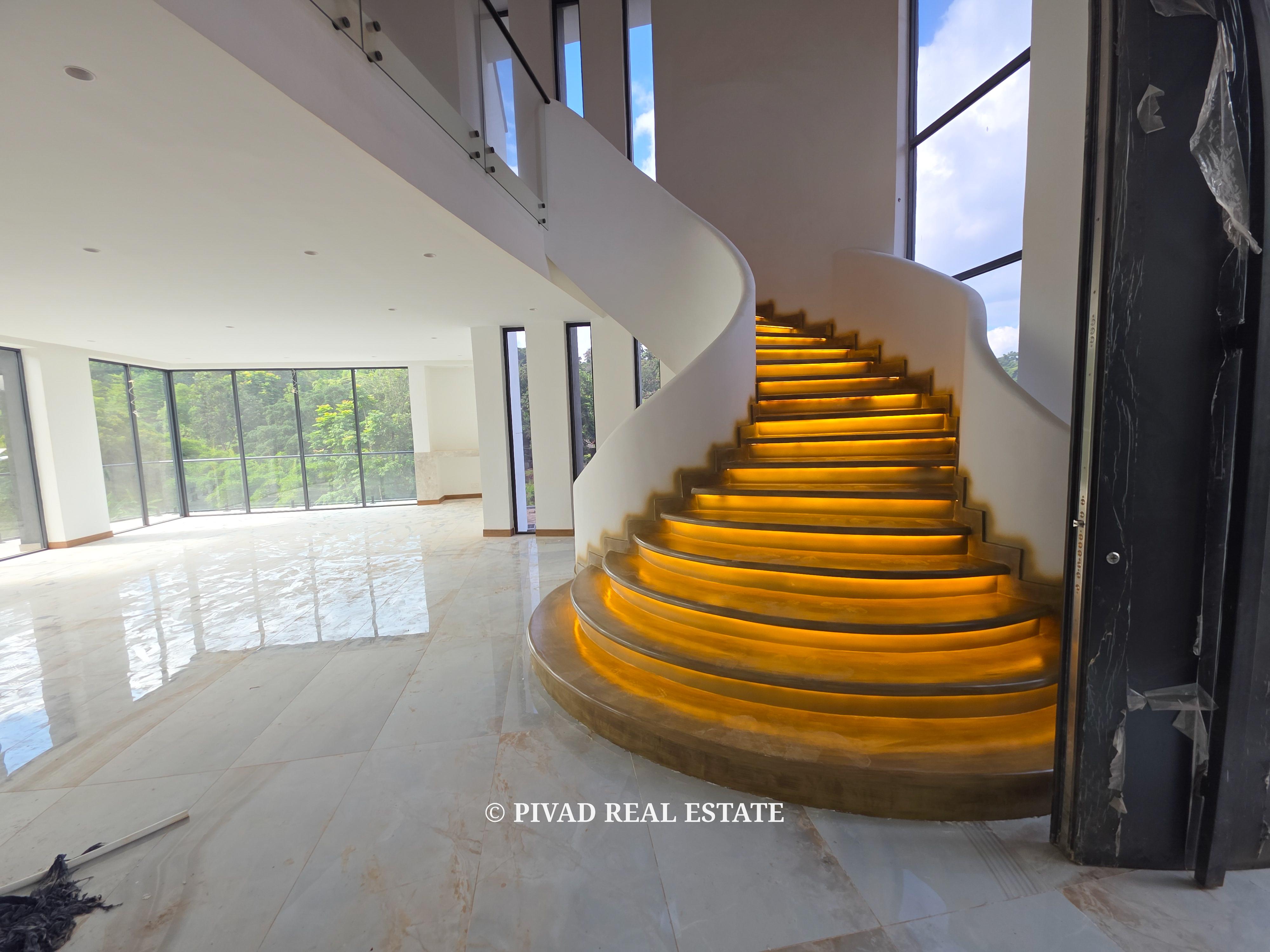 5 Bedroom House for Sale in Nyari