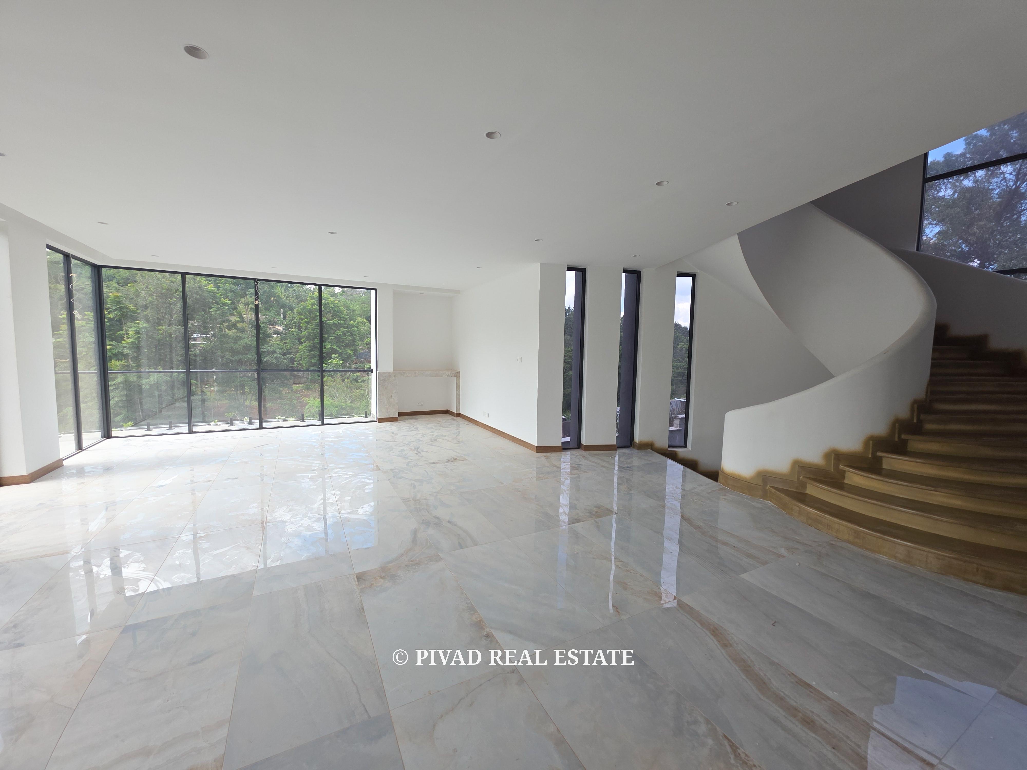5 Bedroom House for Sale in Nyari