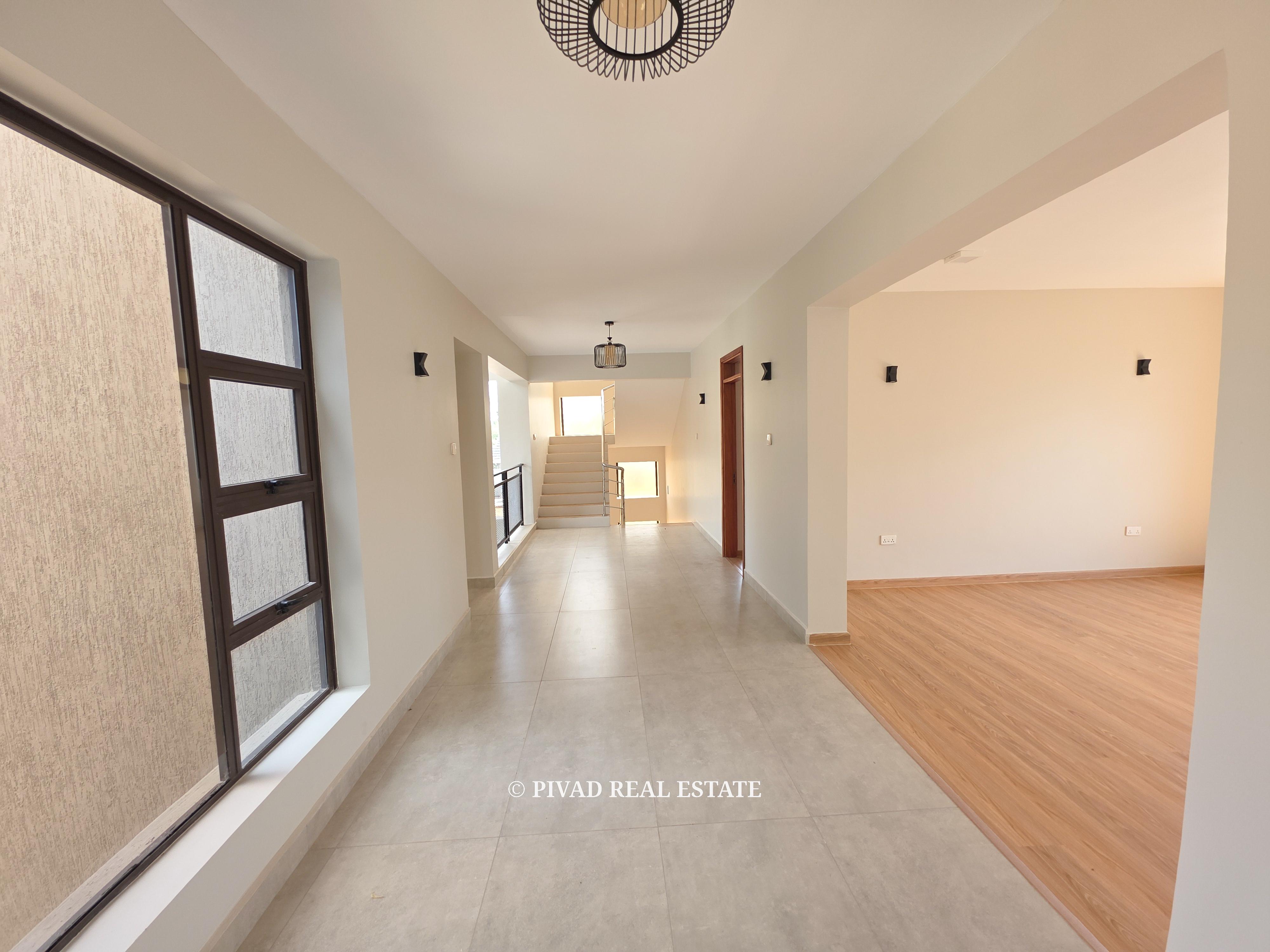 5-Bedroom House For Sale in Karen Hardy