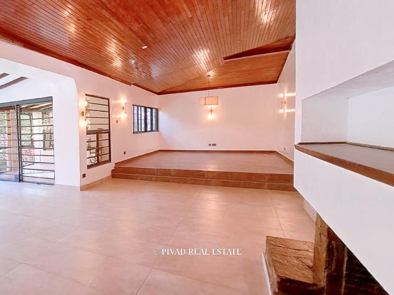 4-Bedroom Standalone Bungalow For Rent in Muthaiga