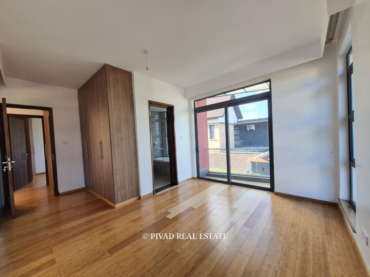 4 Bedroom Townhouse Available For Rent in Garden Estate