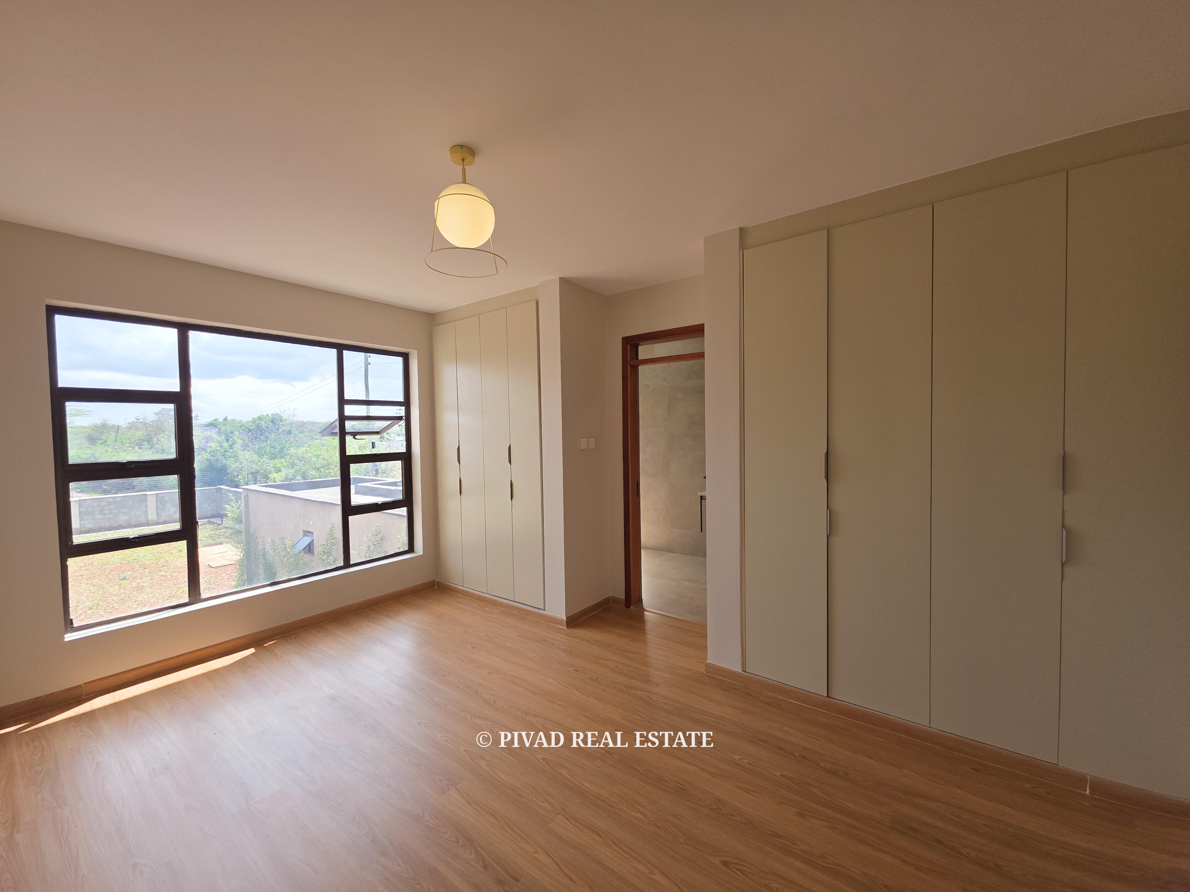 5-Bedroom House For Sale in Karen Hardy