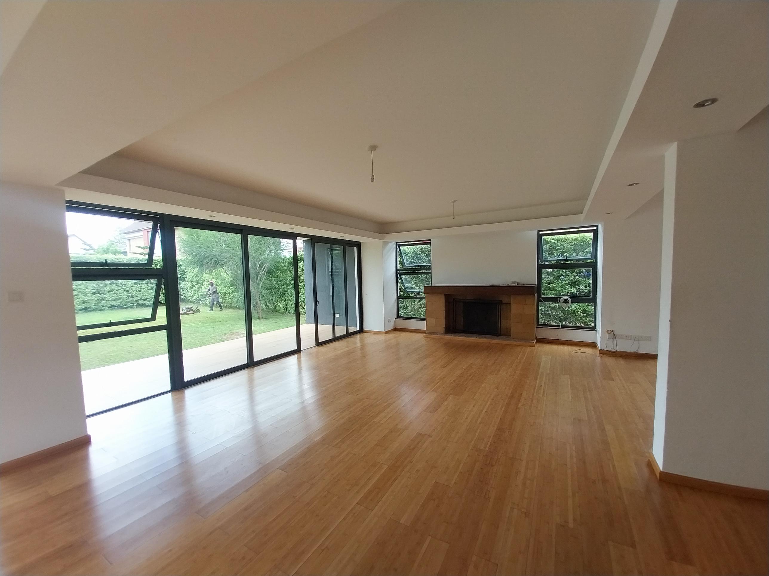 4 Bedroom Townhouse Available For Sale in Garden Estate