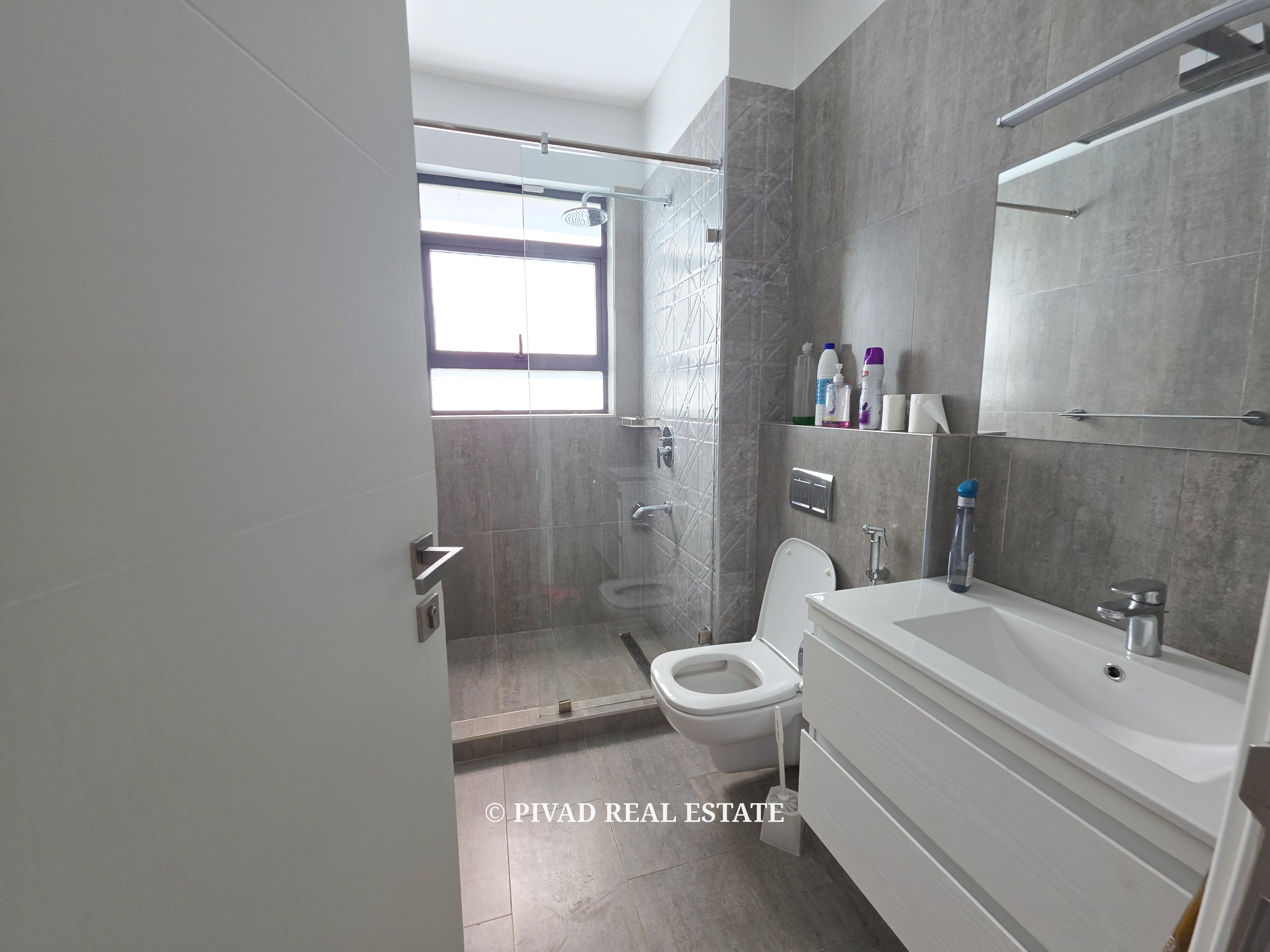 5 Bedroom House For Rent in Fivestar Paradise, Runda