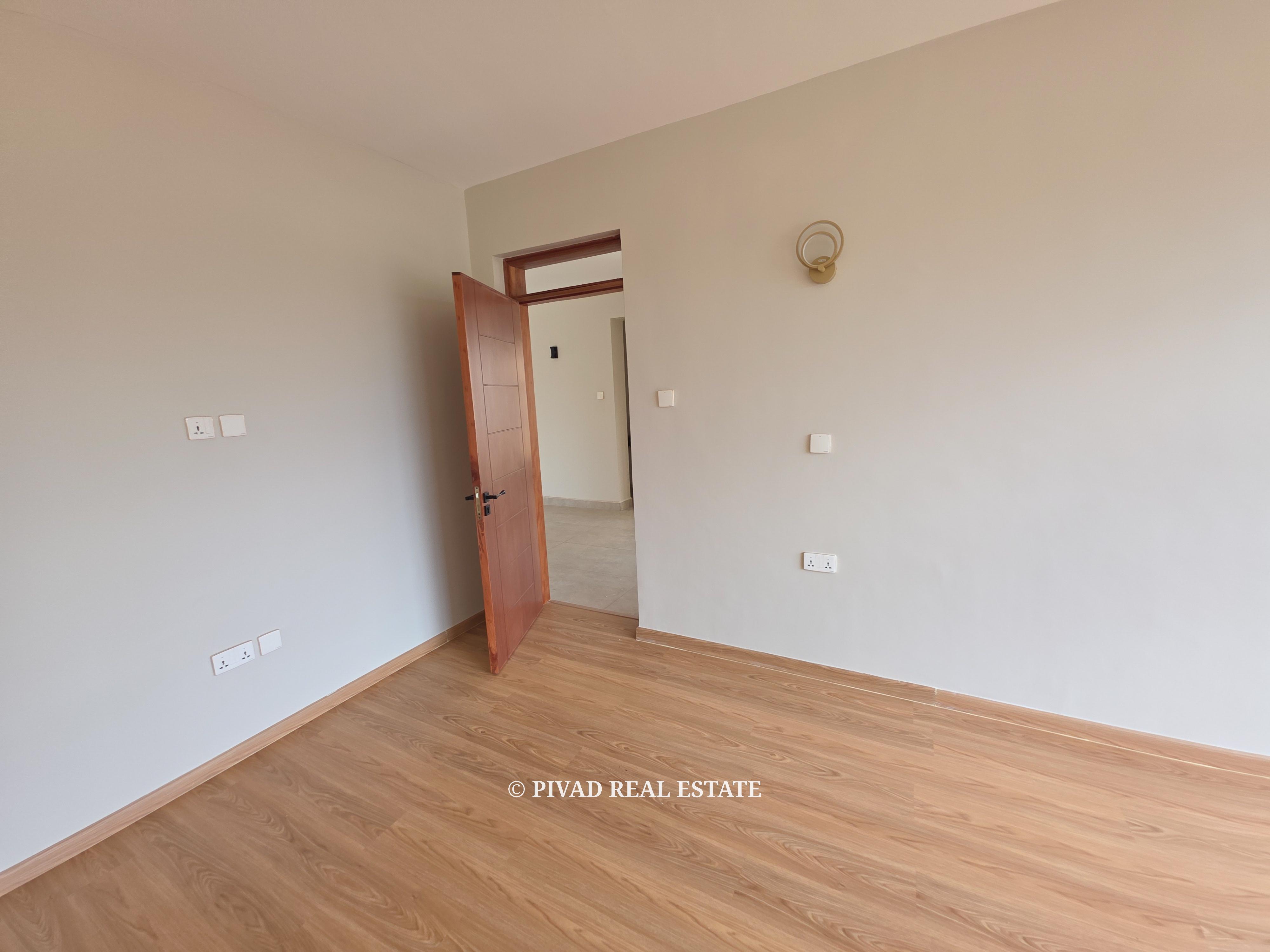 5-Bedroom House For Sale in Karen Hardy