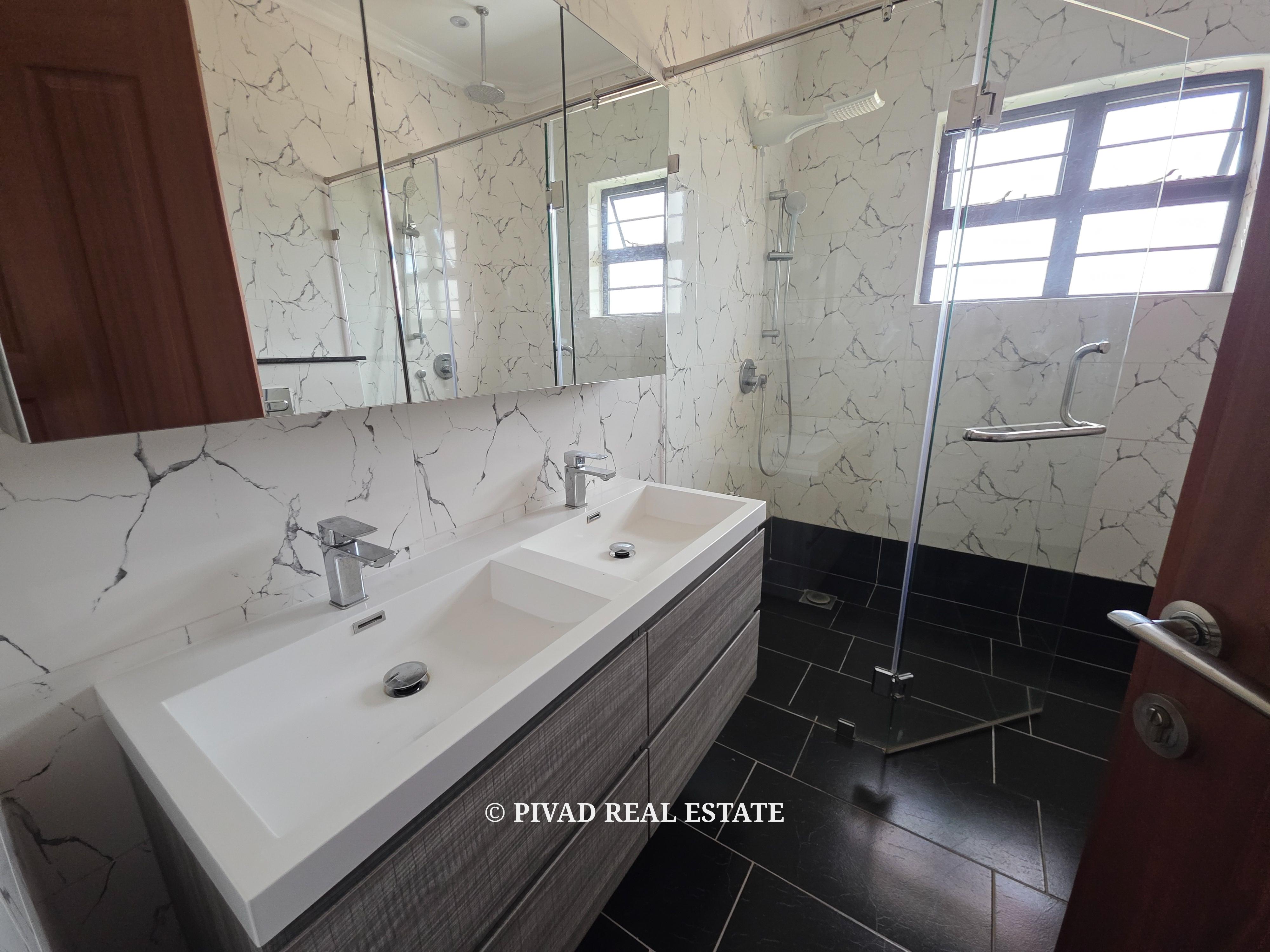 5 Bedroom house available for rent off Kiambu road