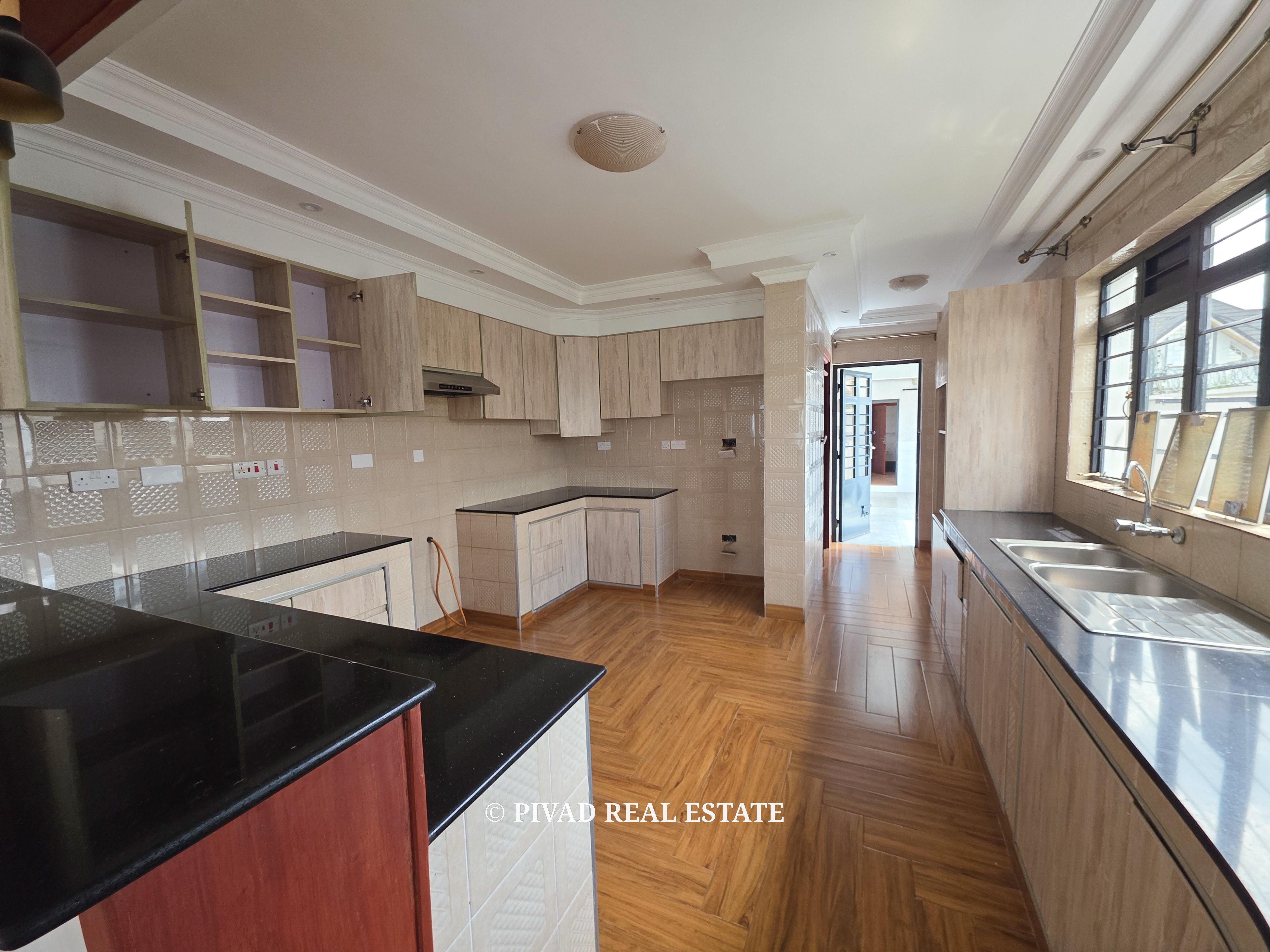 5 Bedroom House For Rent at Runda Paradise
