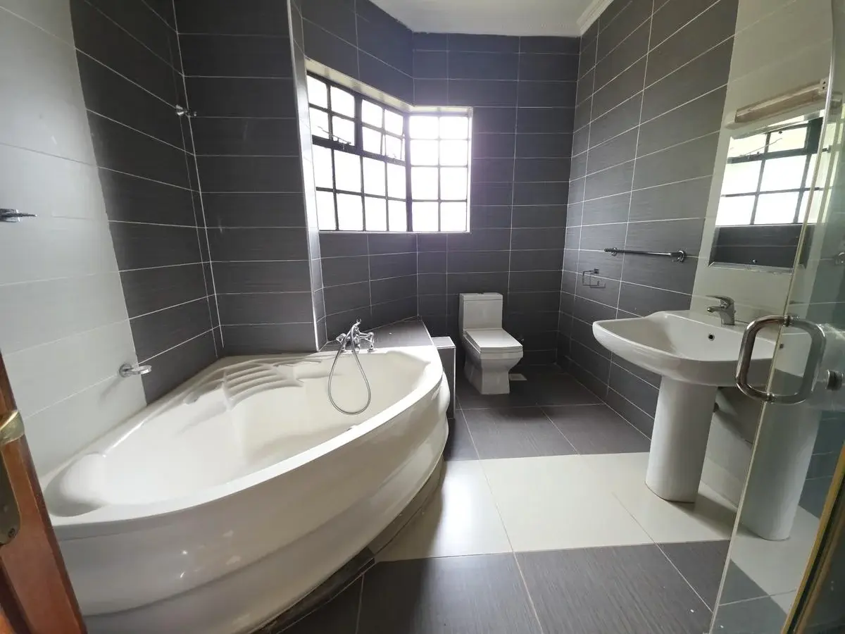 4 Bed Townhouse with Staff Quarters in Kiambu Road