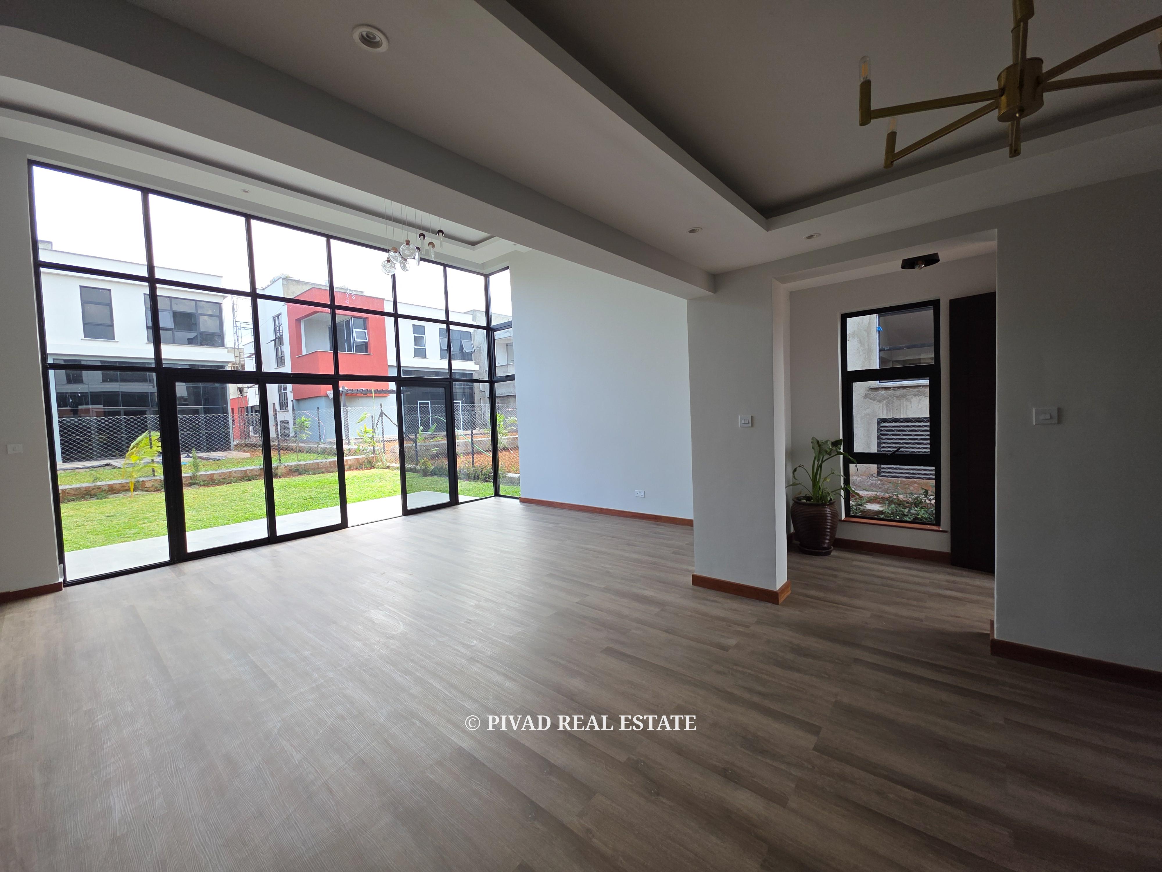 Modern 4 Bedroom Houses available for sale in Membley