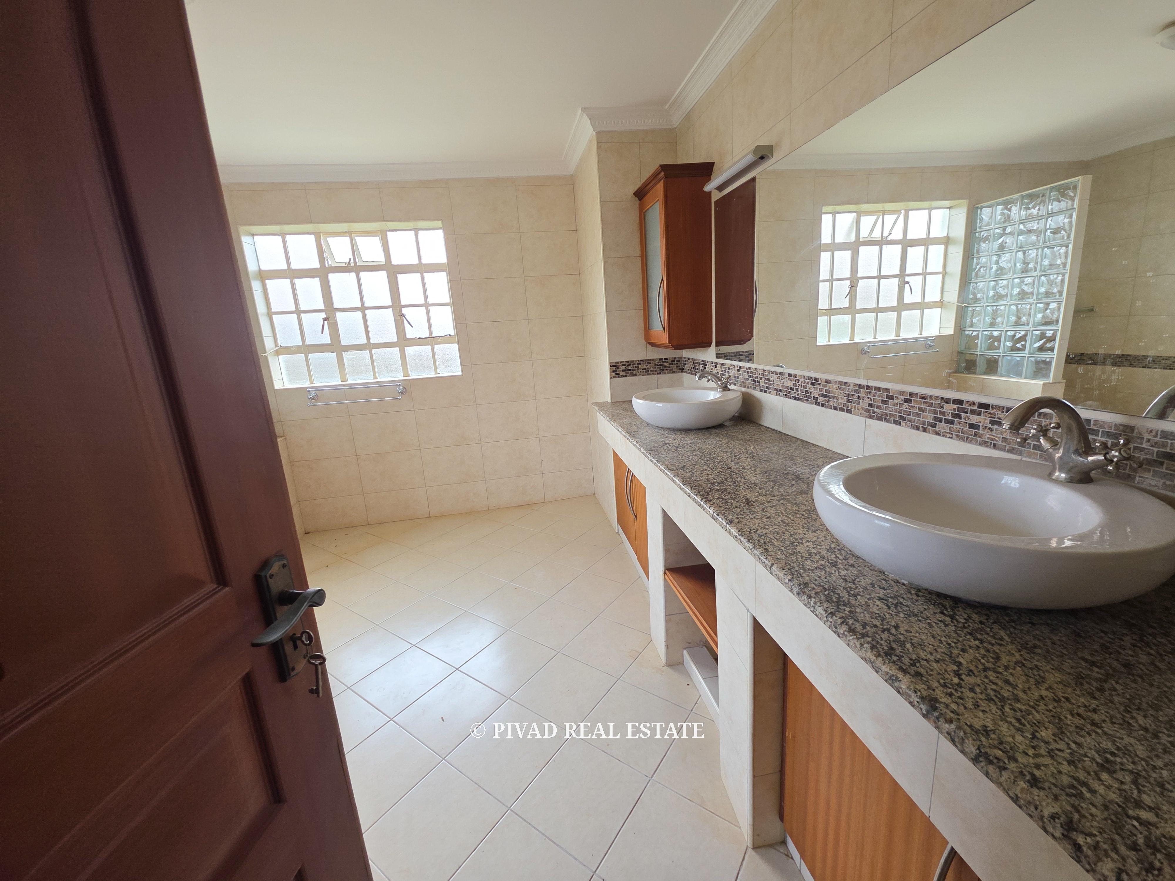 4 Bedroom House available for Rent in Runda