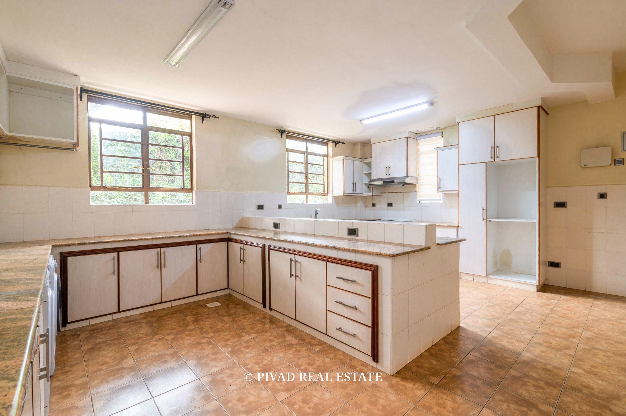 4 Bedroom house available for sale