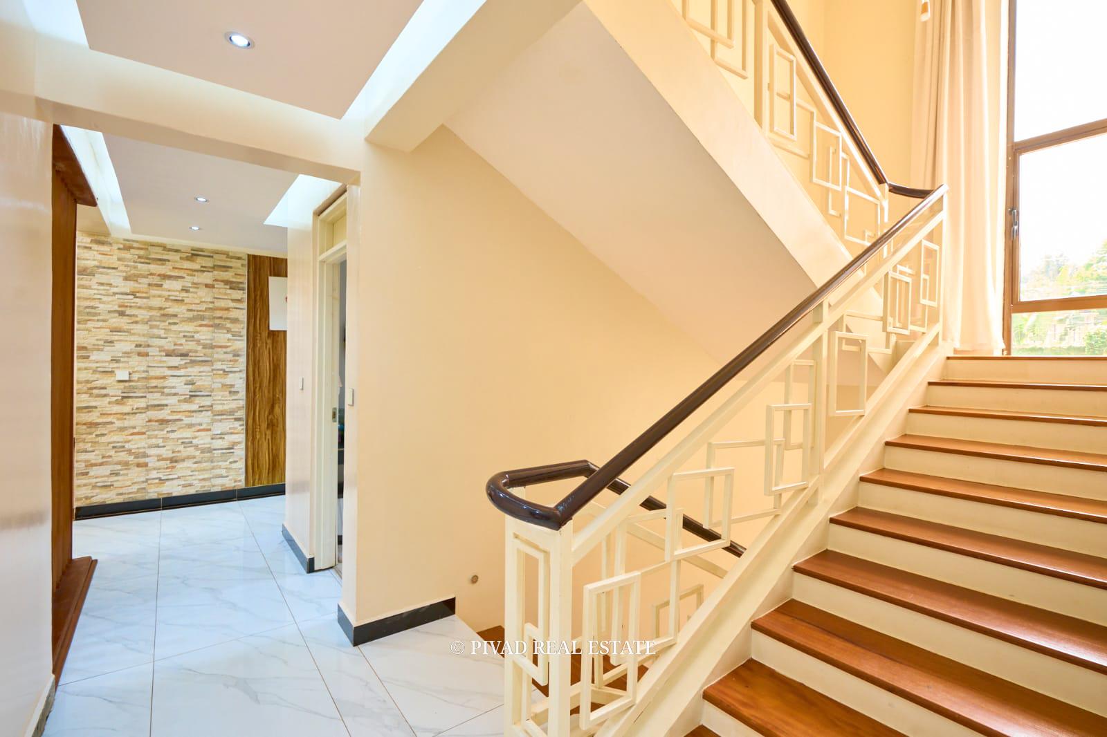4 bedroom House available for sale off Kiambu Road