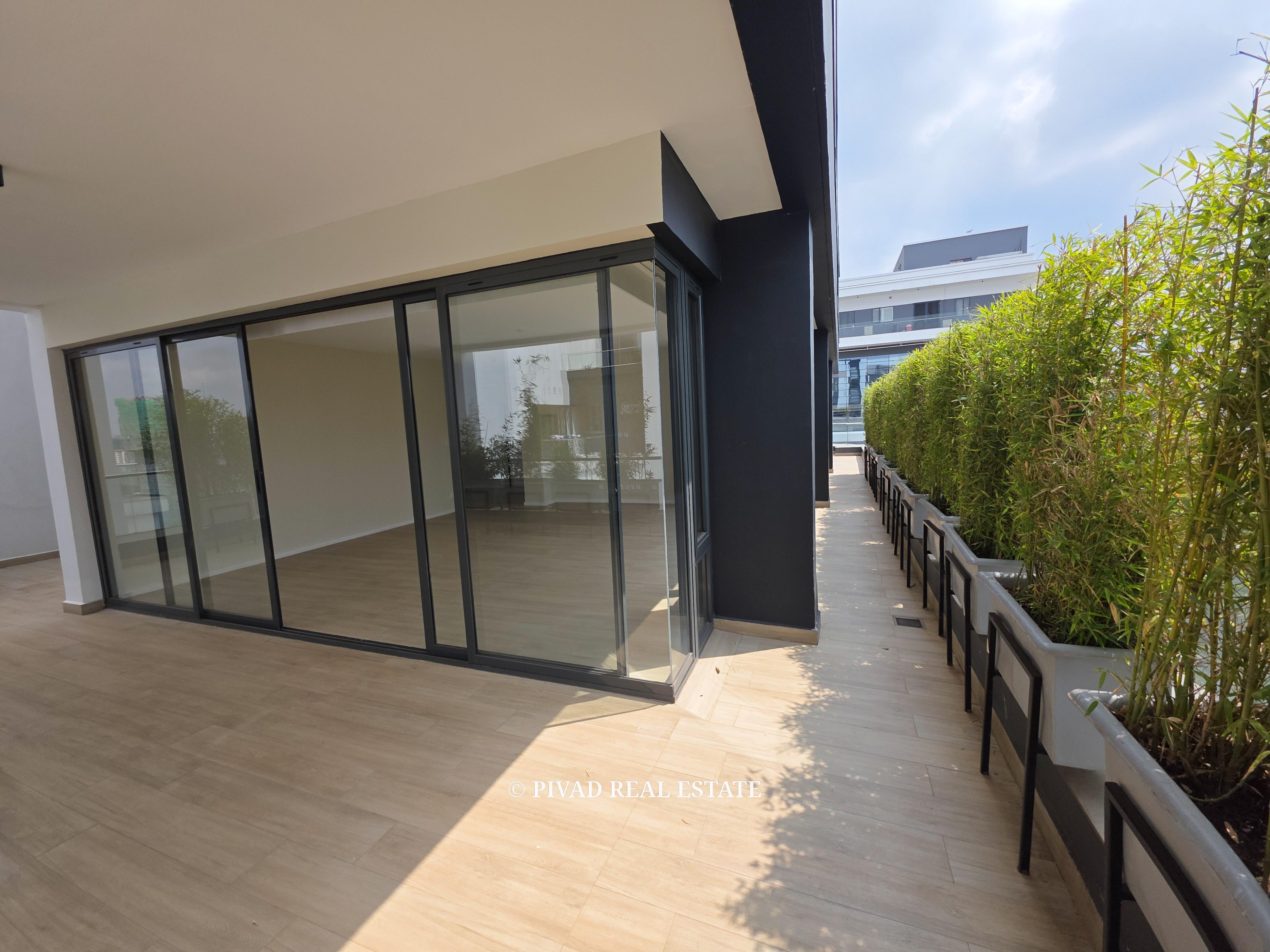 Modern and Luxurious 4 Bedroom Duplex Penthouse available for rent along Riverside Drive