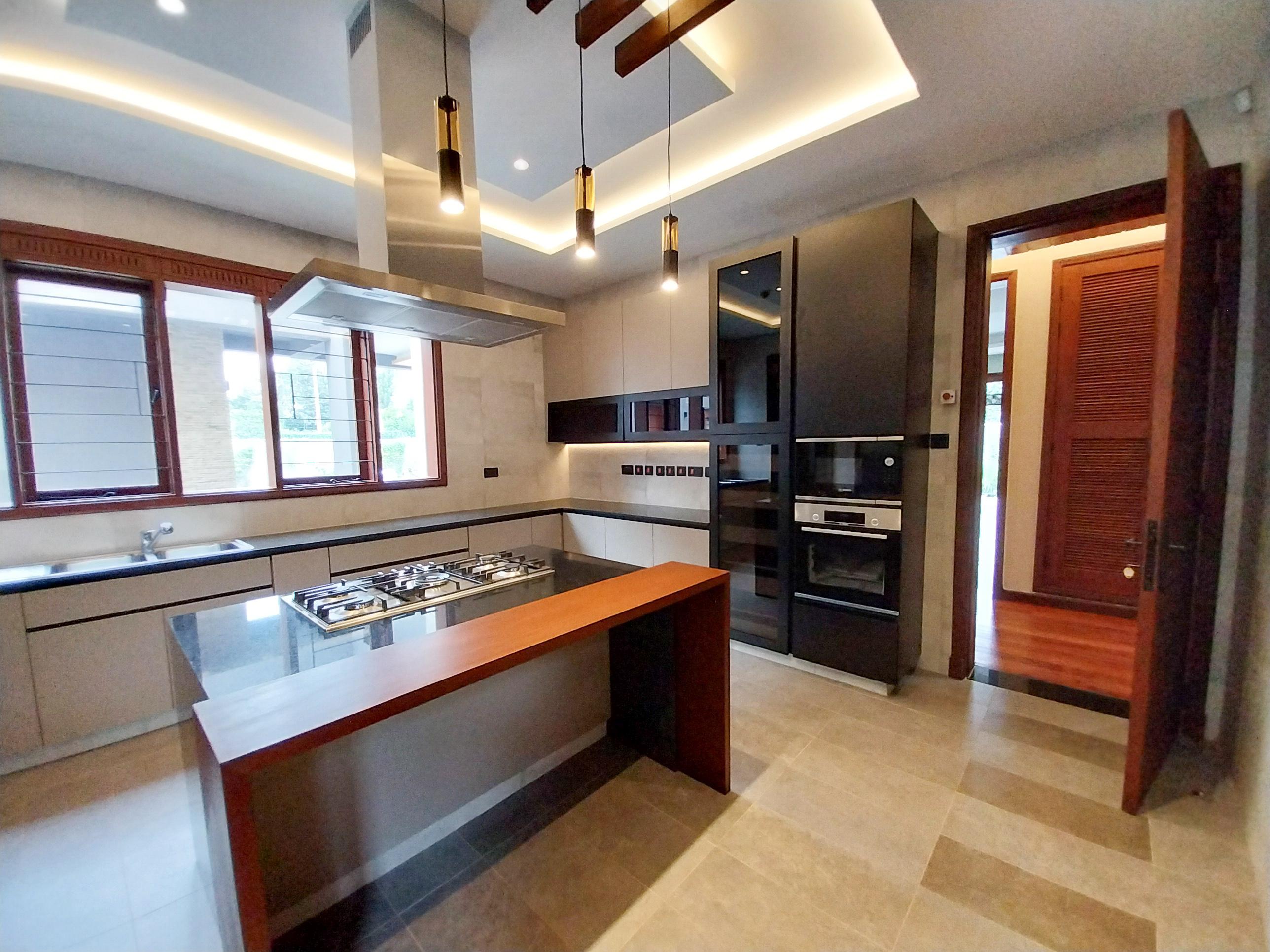 Ultra Modern 4 bedroom house Available for sale in Runda