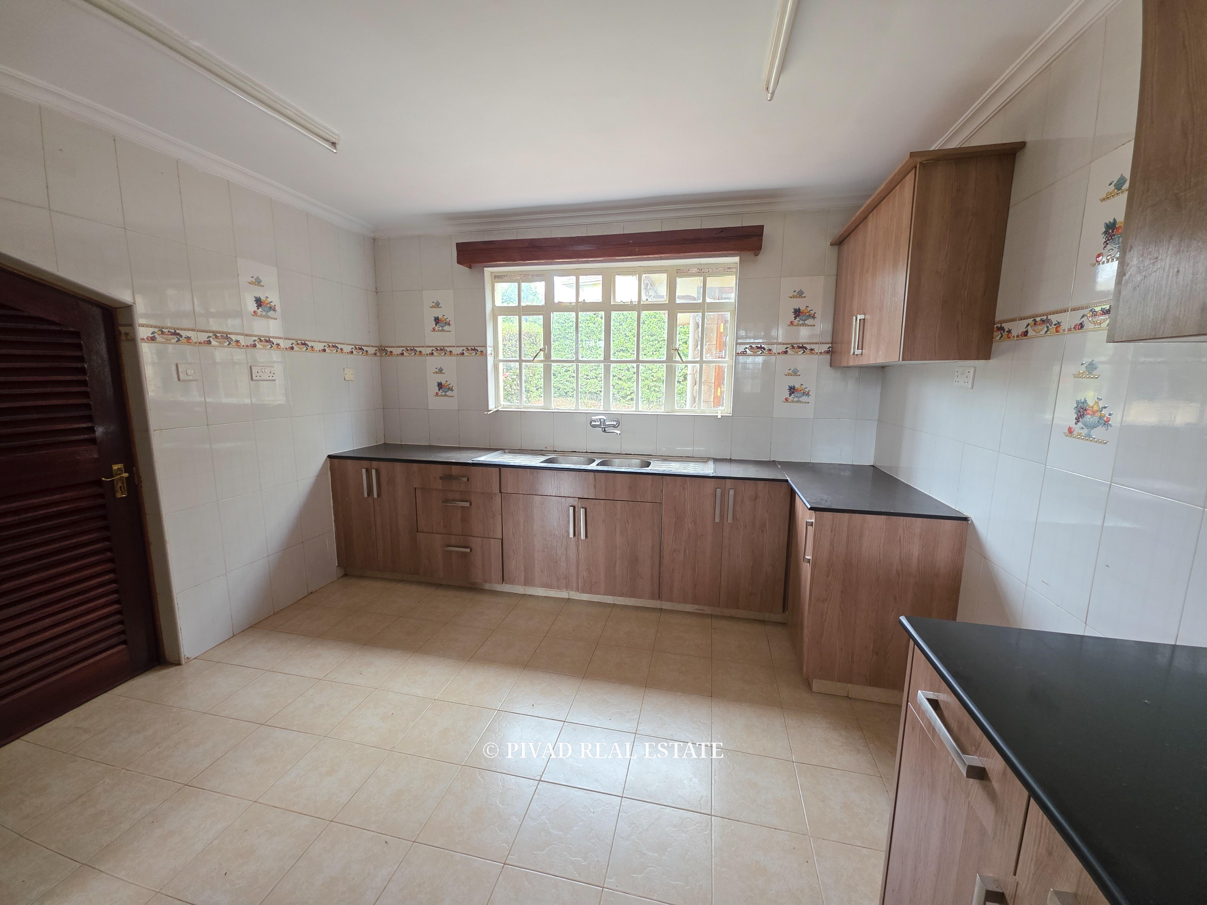 4 Bedroom House available for Sale in Runda