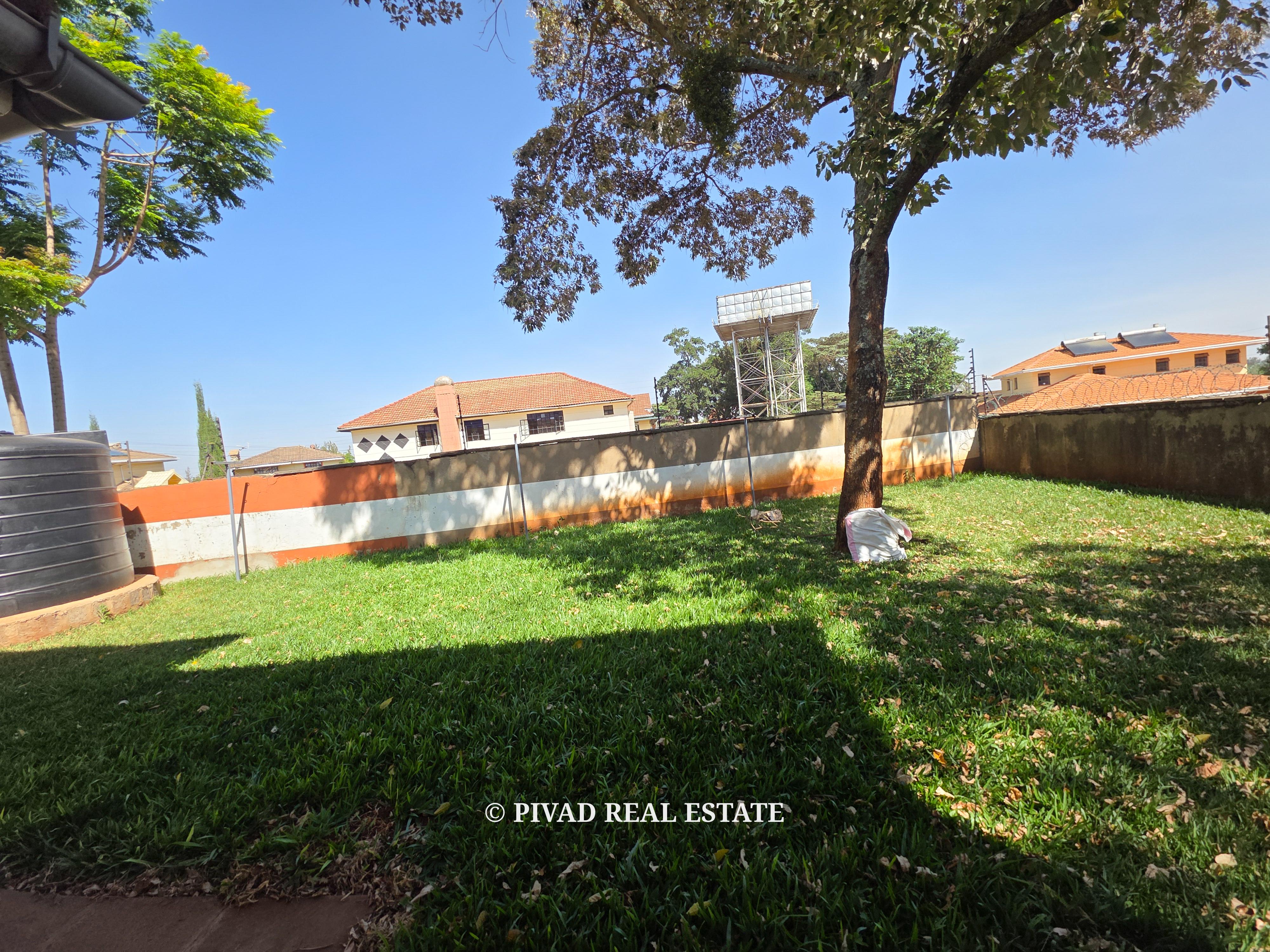 4 Bedroom Townhouse for Rent in Fourways Estate
