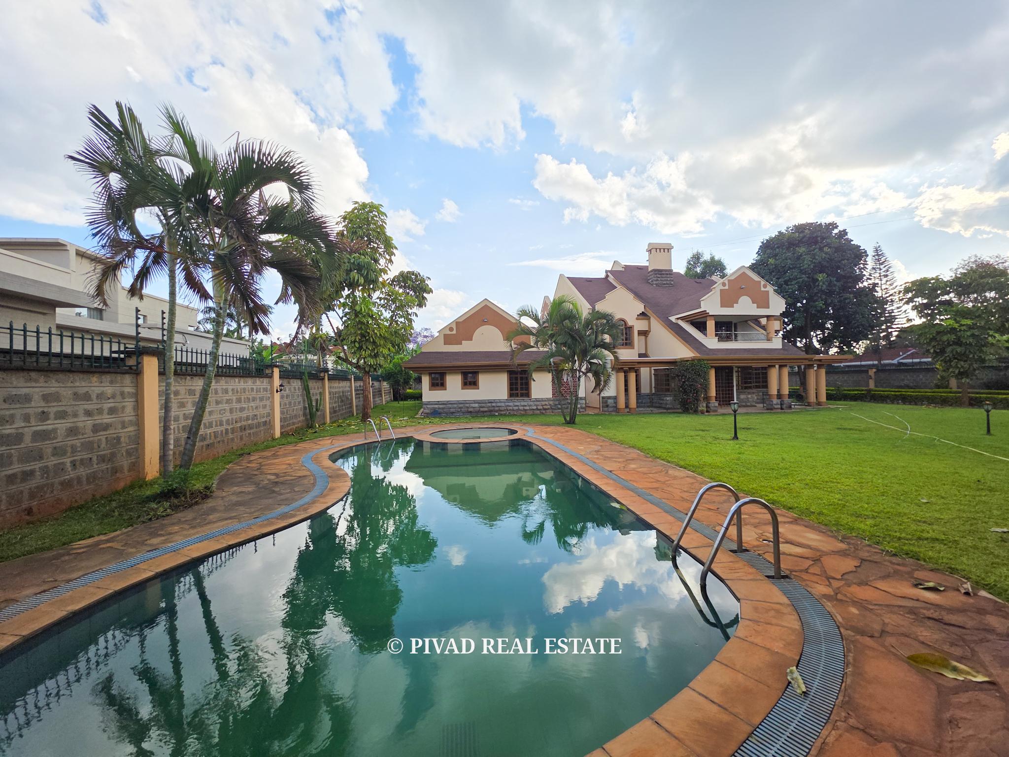 5 Bedroom House Available For Sale in Runda, Eliud Mathu Street