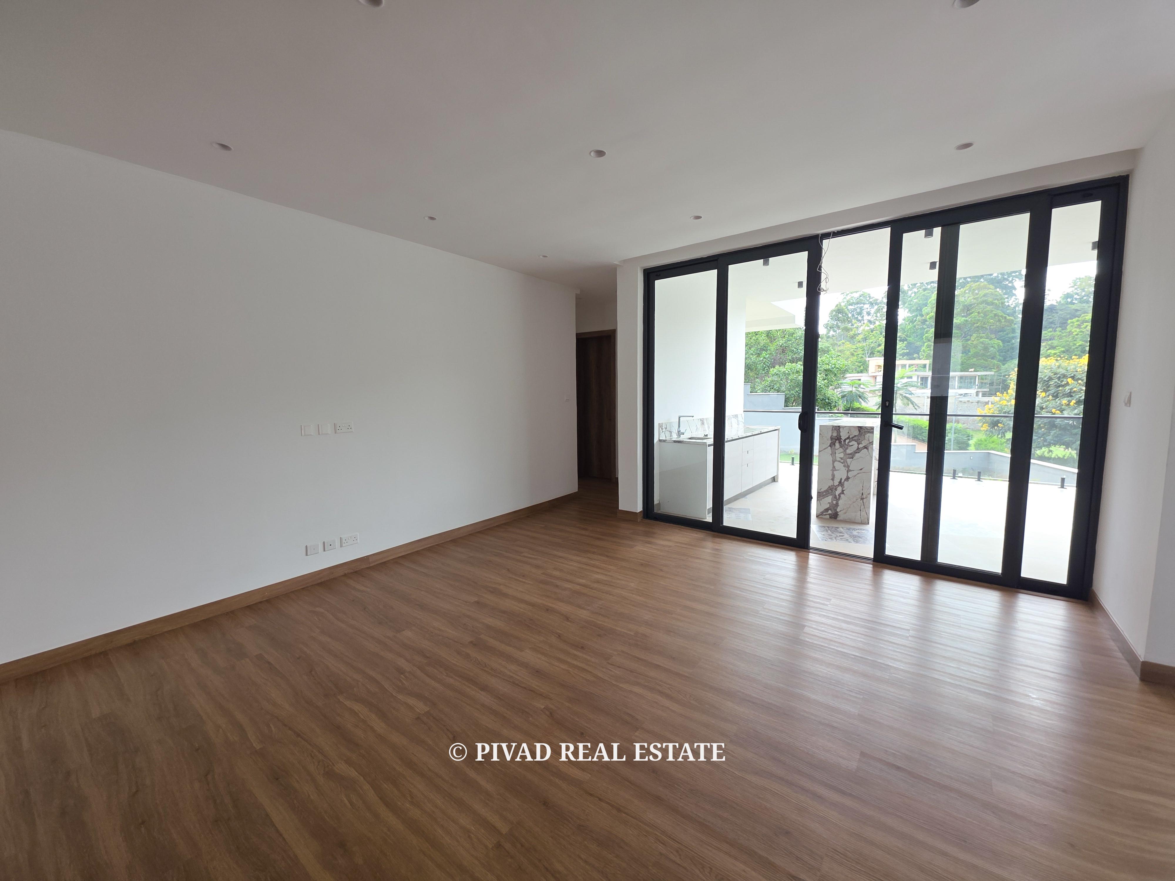 5 Bedroom House for Sale in Nyari