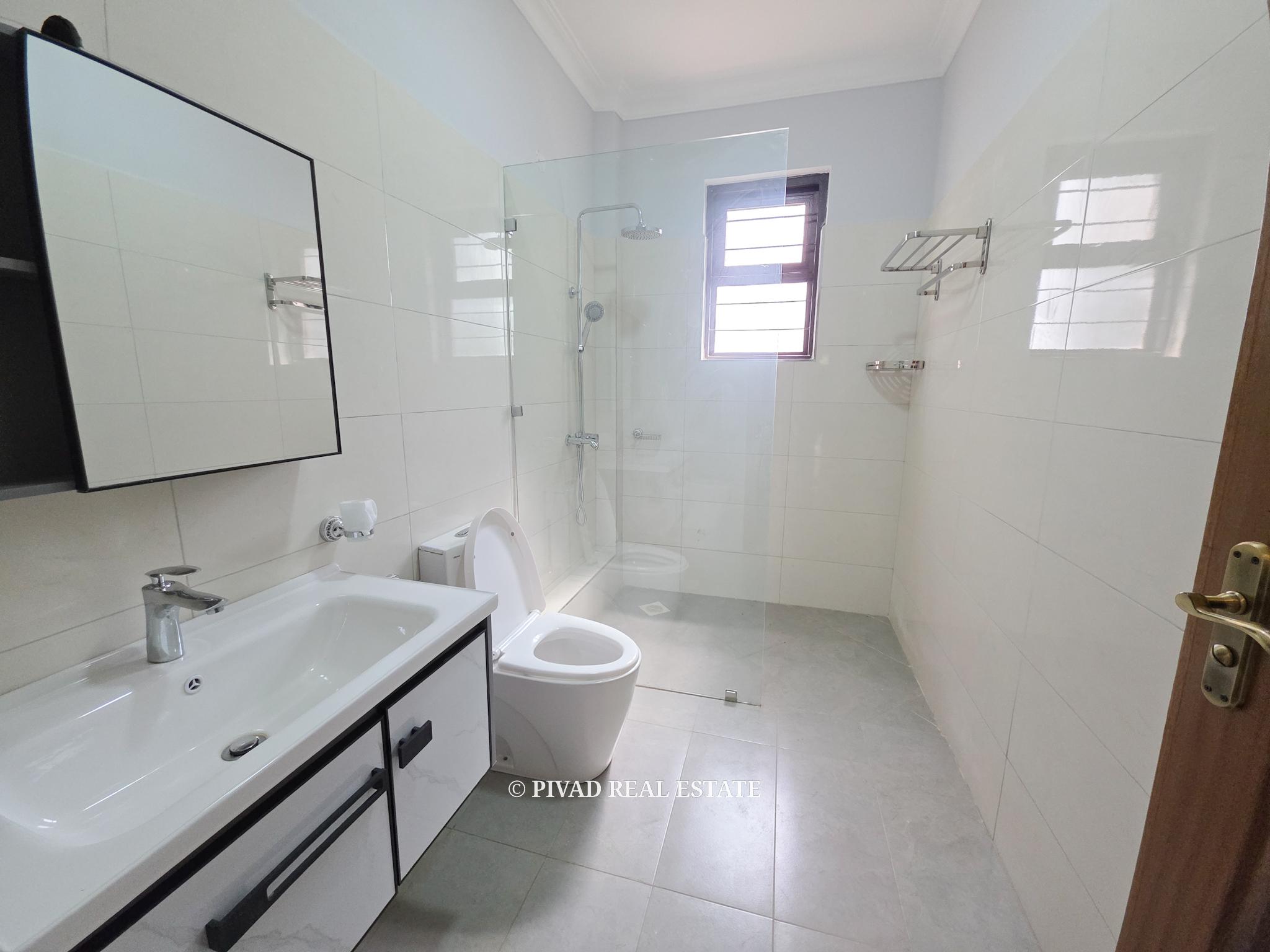 3 Bedroom Apartment For Rent - Thome estate, Kiambu Road