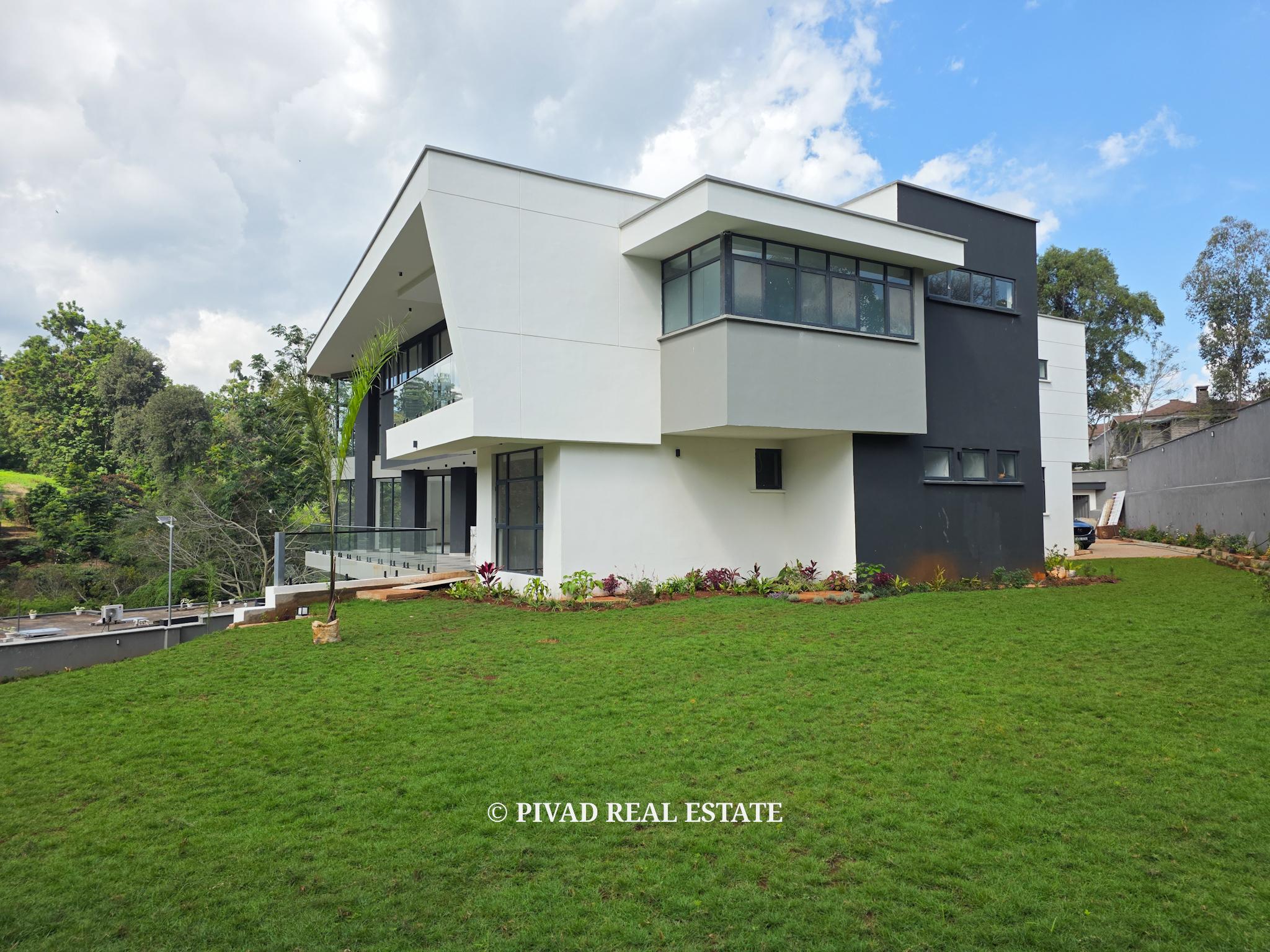 5 Bedroom House for Sale in Nyari