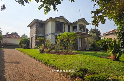 4 Bedroom House For Sale in Rosslyn