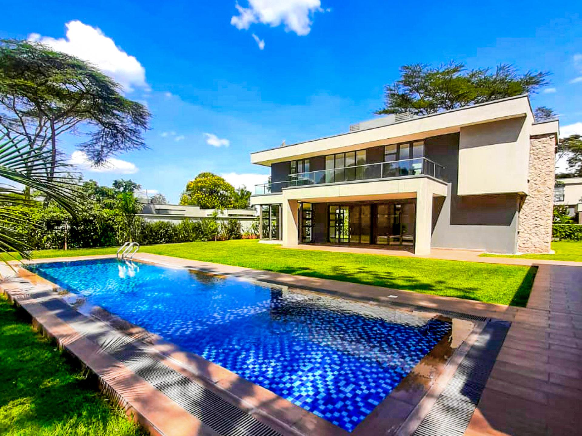 Modern 5 Bedroom House For Sale in Deer Park Karen, Miotoni