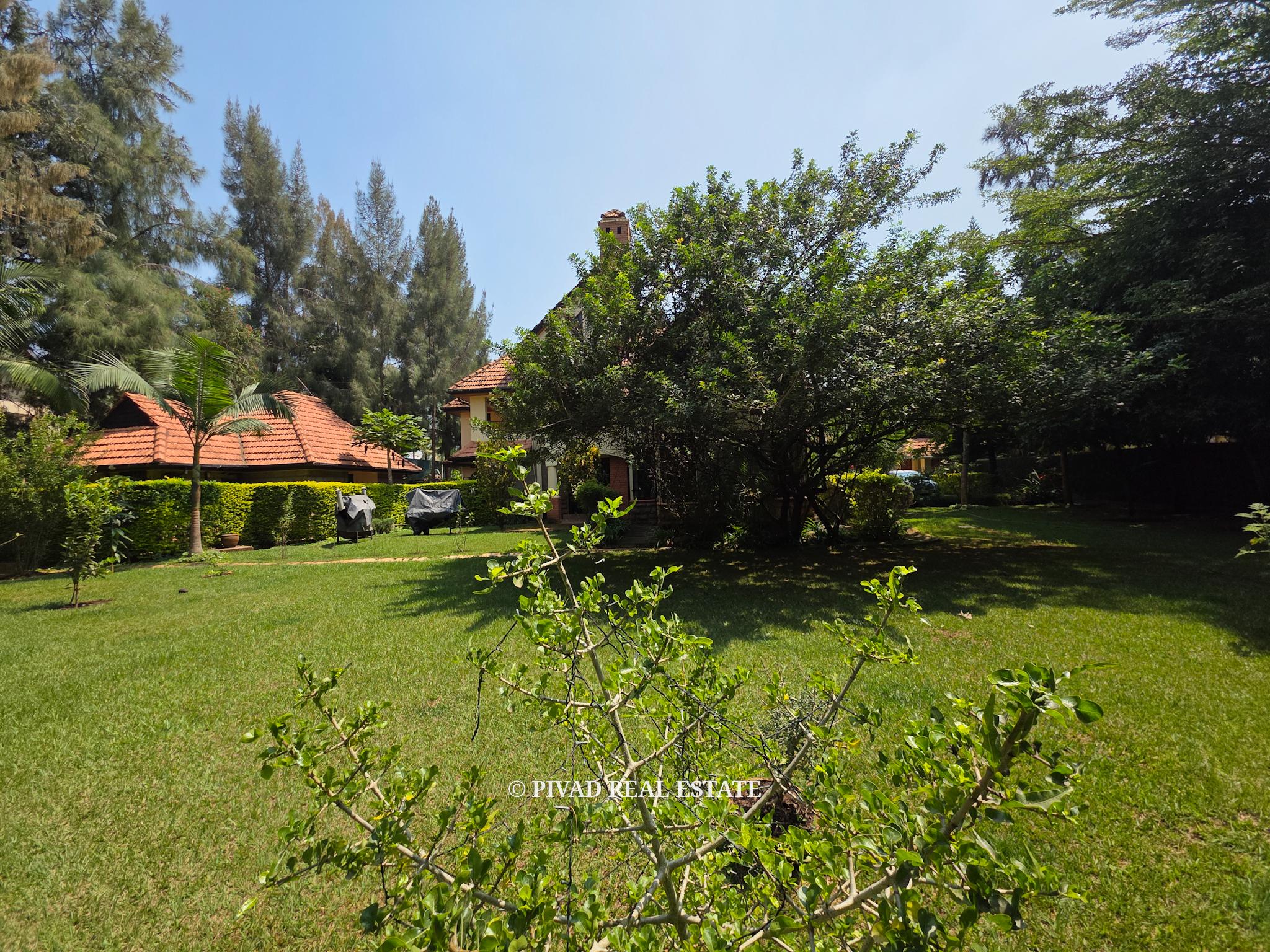 5 Bedroom House available for sale in Runda Mimosa