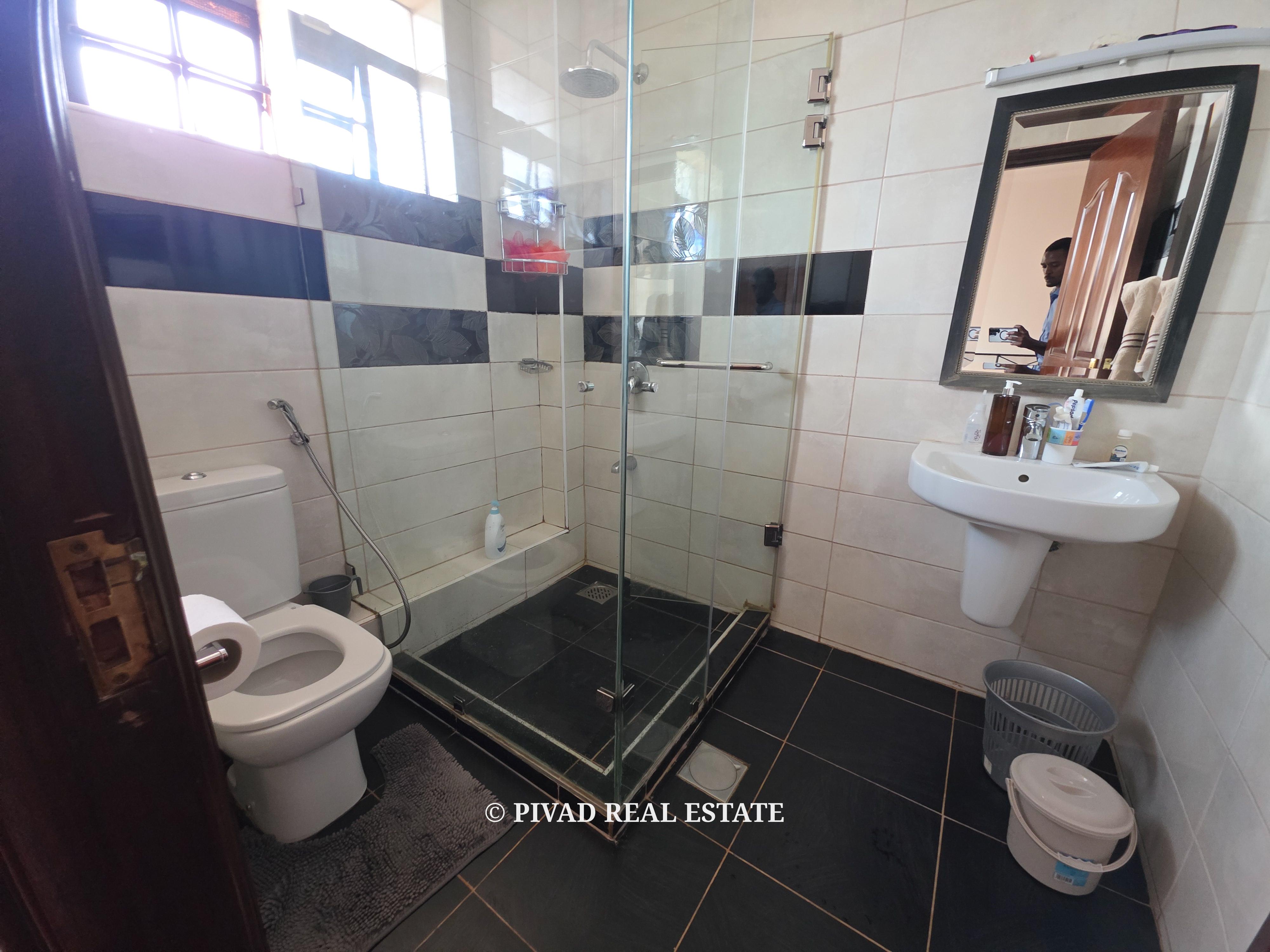 Lovely 5 Bedroom House for Sale in Kitisuru Estate