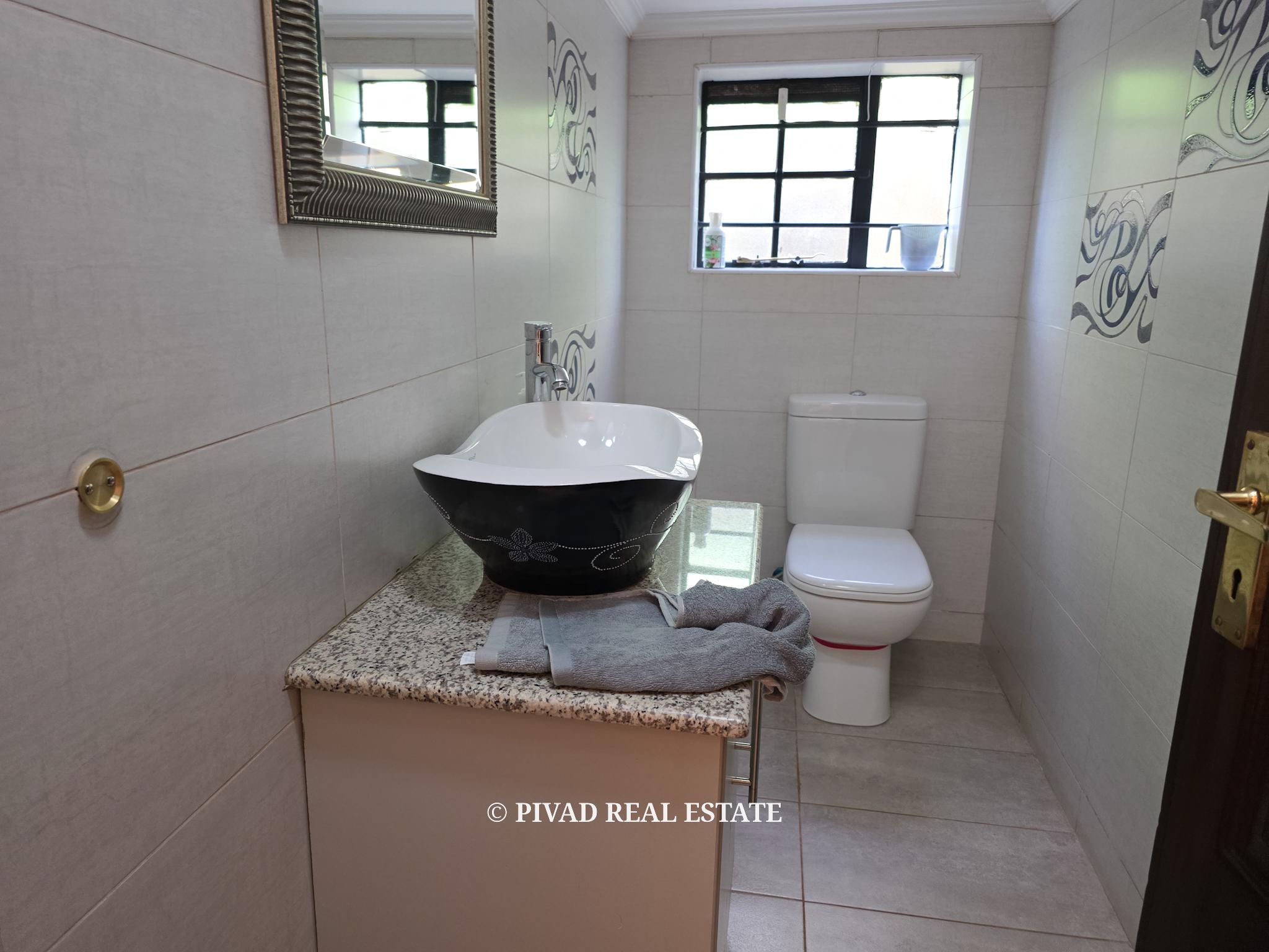 Lovely 5 Bedroom House for Sale in Kitisuru Estate