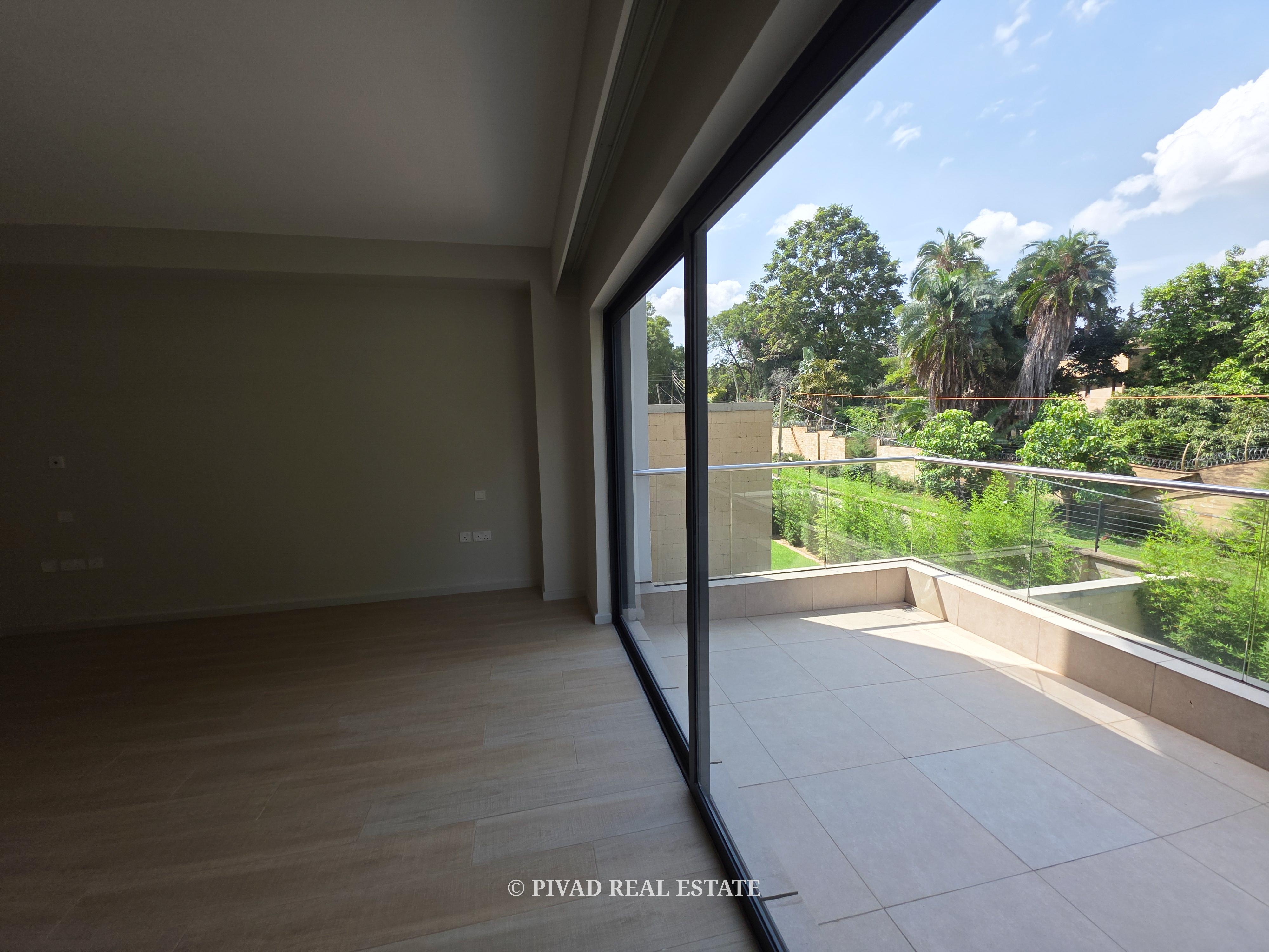 Modern and newly 5 Bedroom House for sale in Kyuna