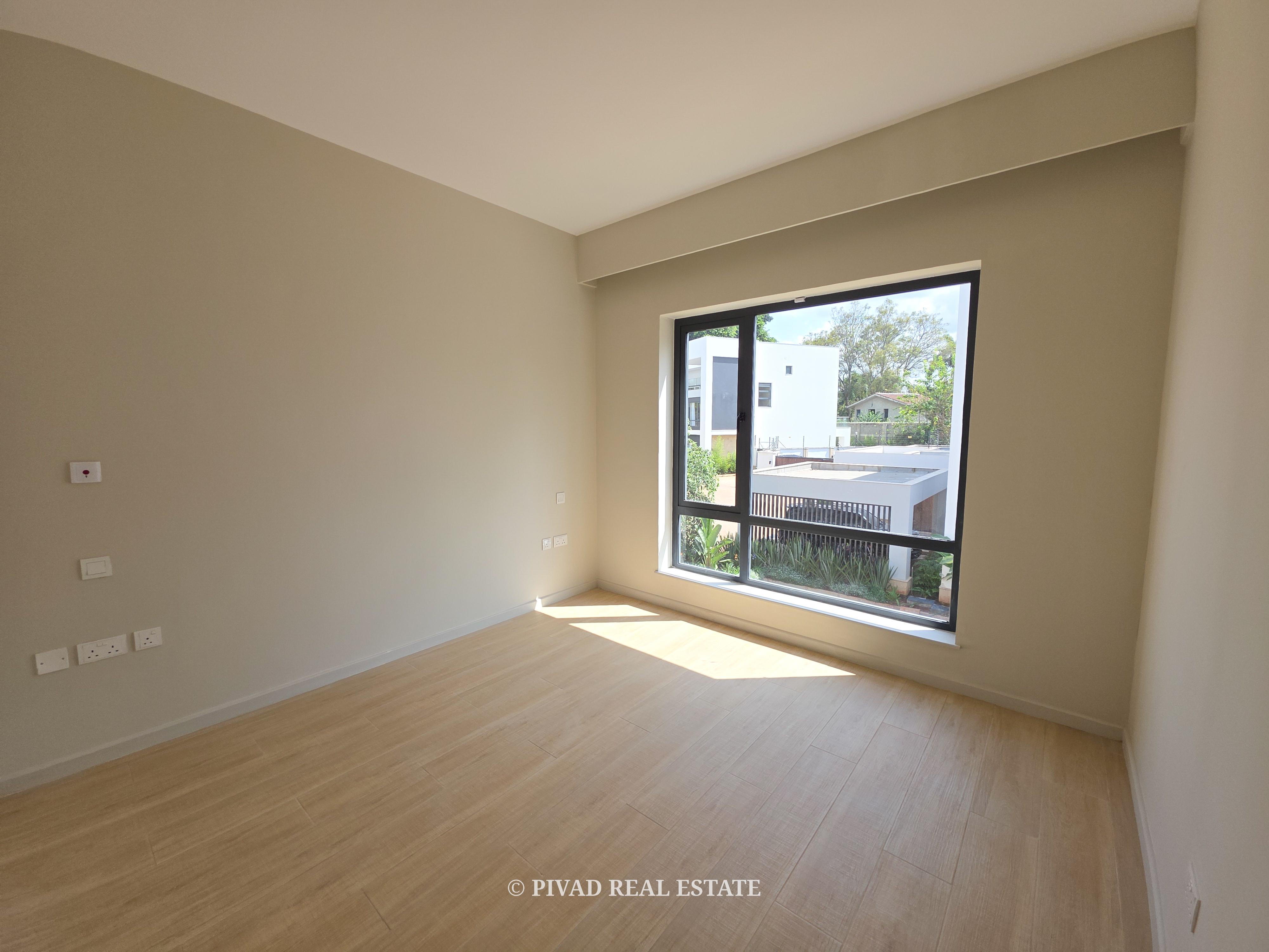 Modern and newly 5 Bedroom House for sale in Kyuna