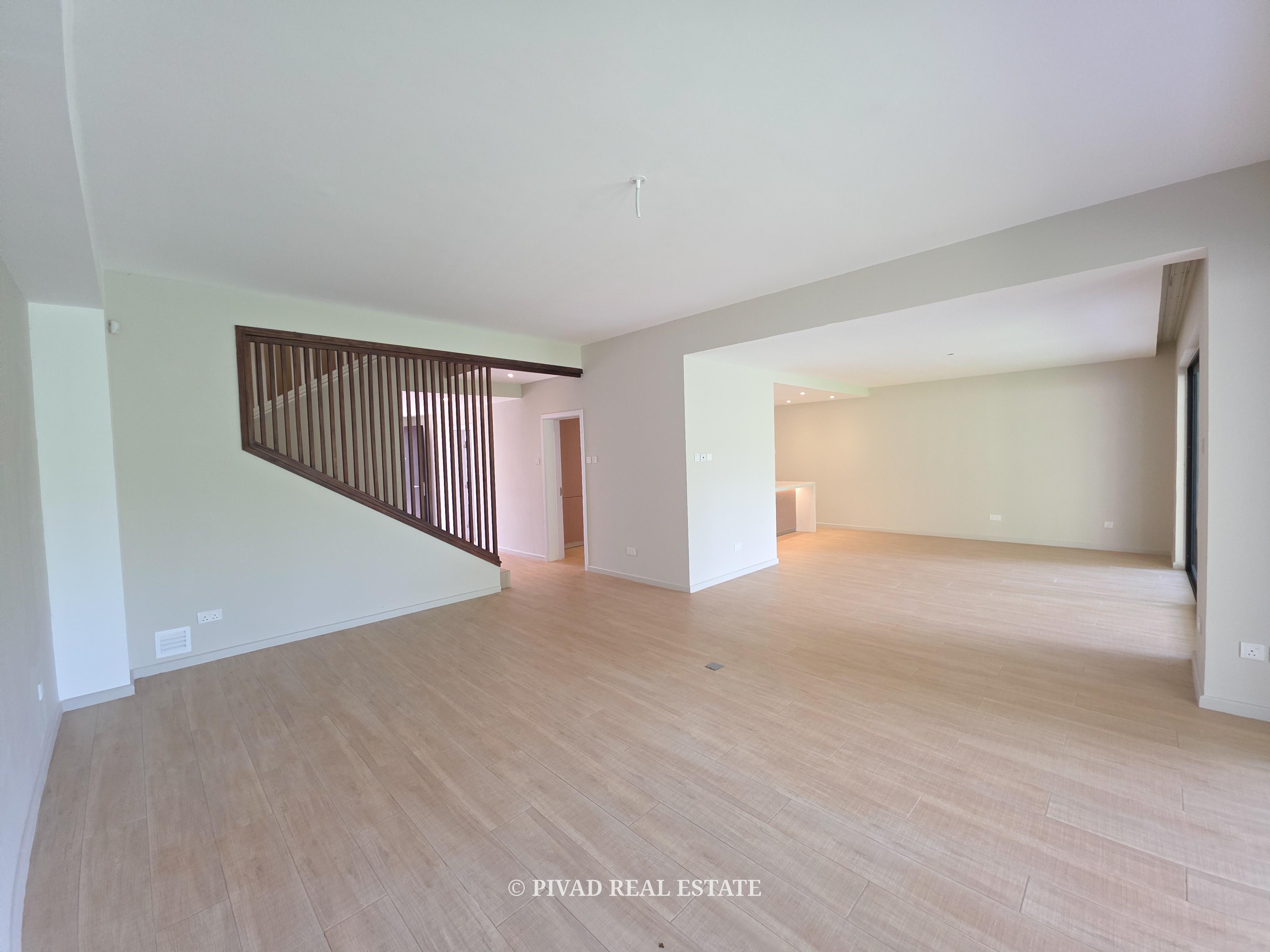 Modern and newly 5 Bedroom House for sale in Kyuna