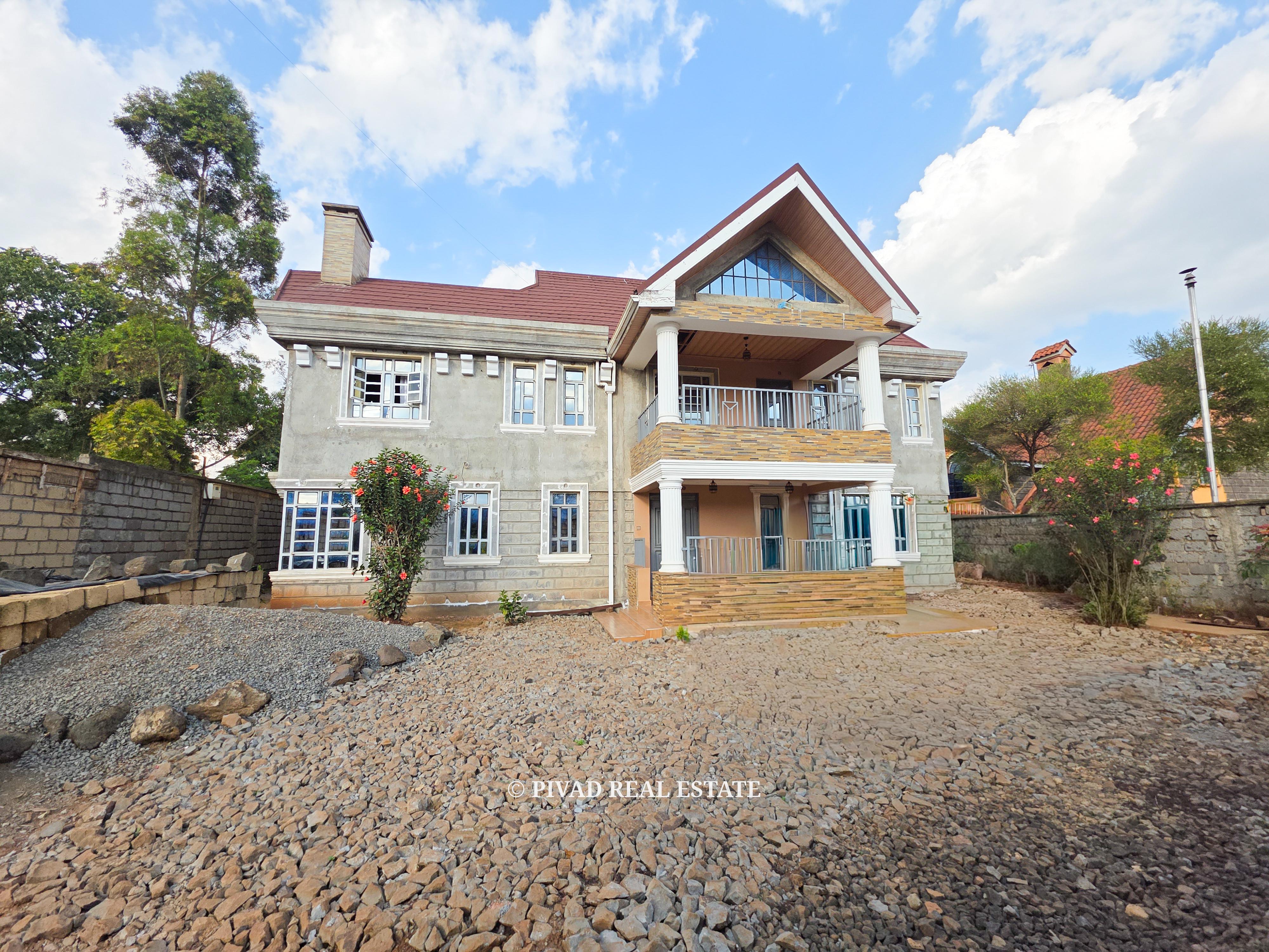 5 Bedroom House available for Sale in Sigona