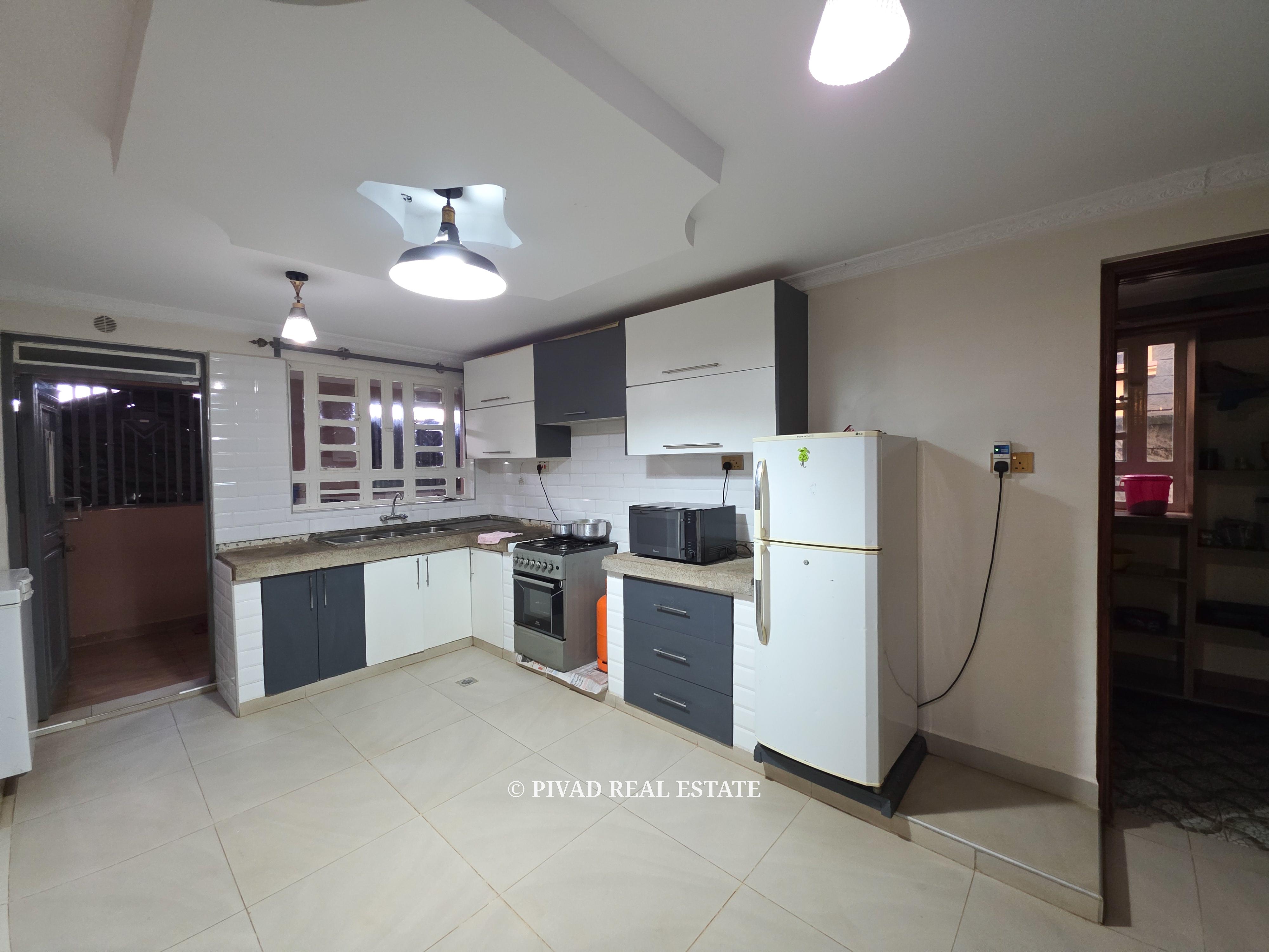 5 Bedroom House available for Sale in Sigona