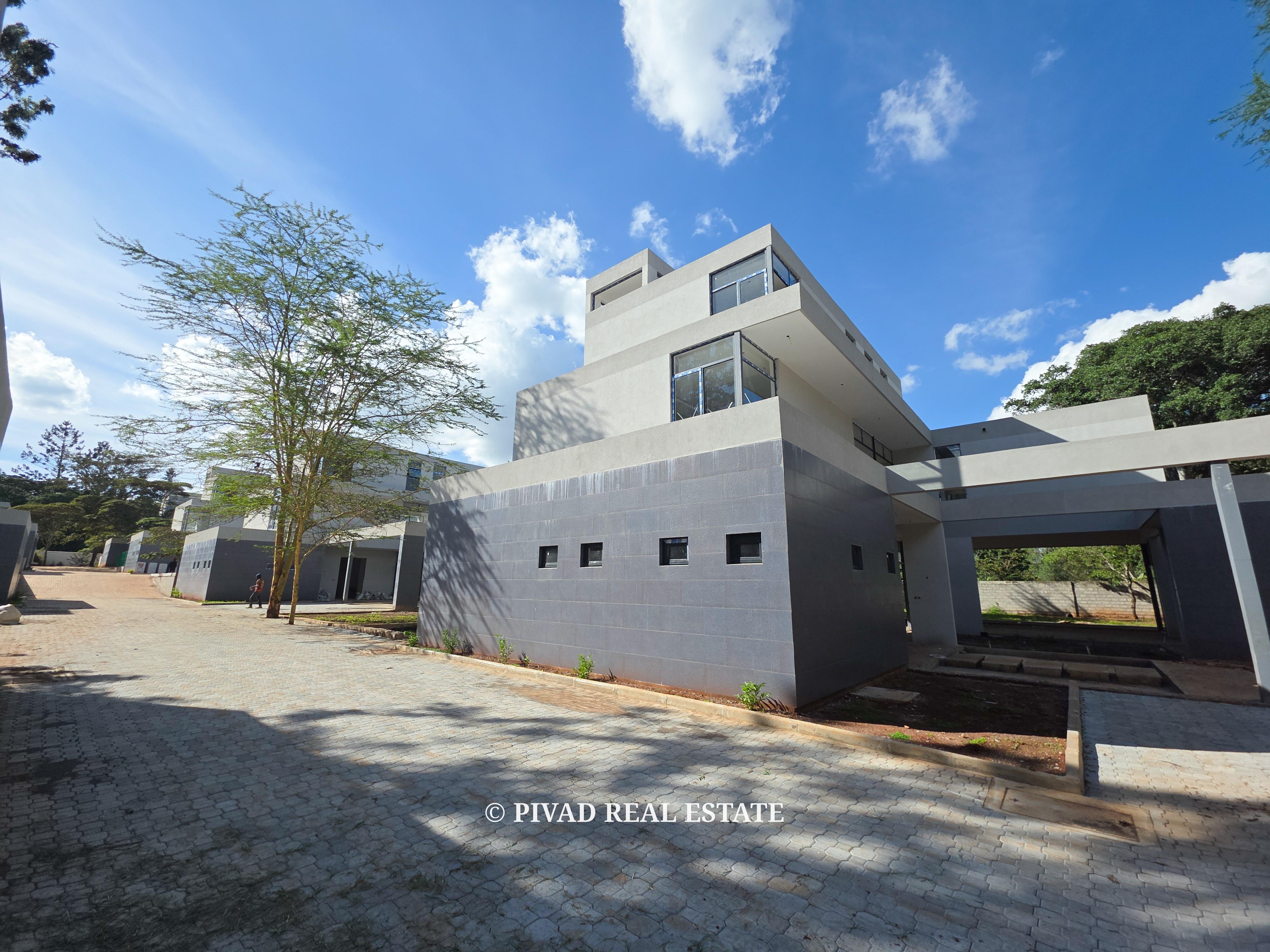 Modern 5 bedroom houses available for Sale in Karen Windyridge