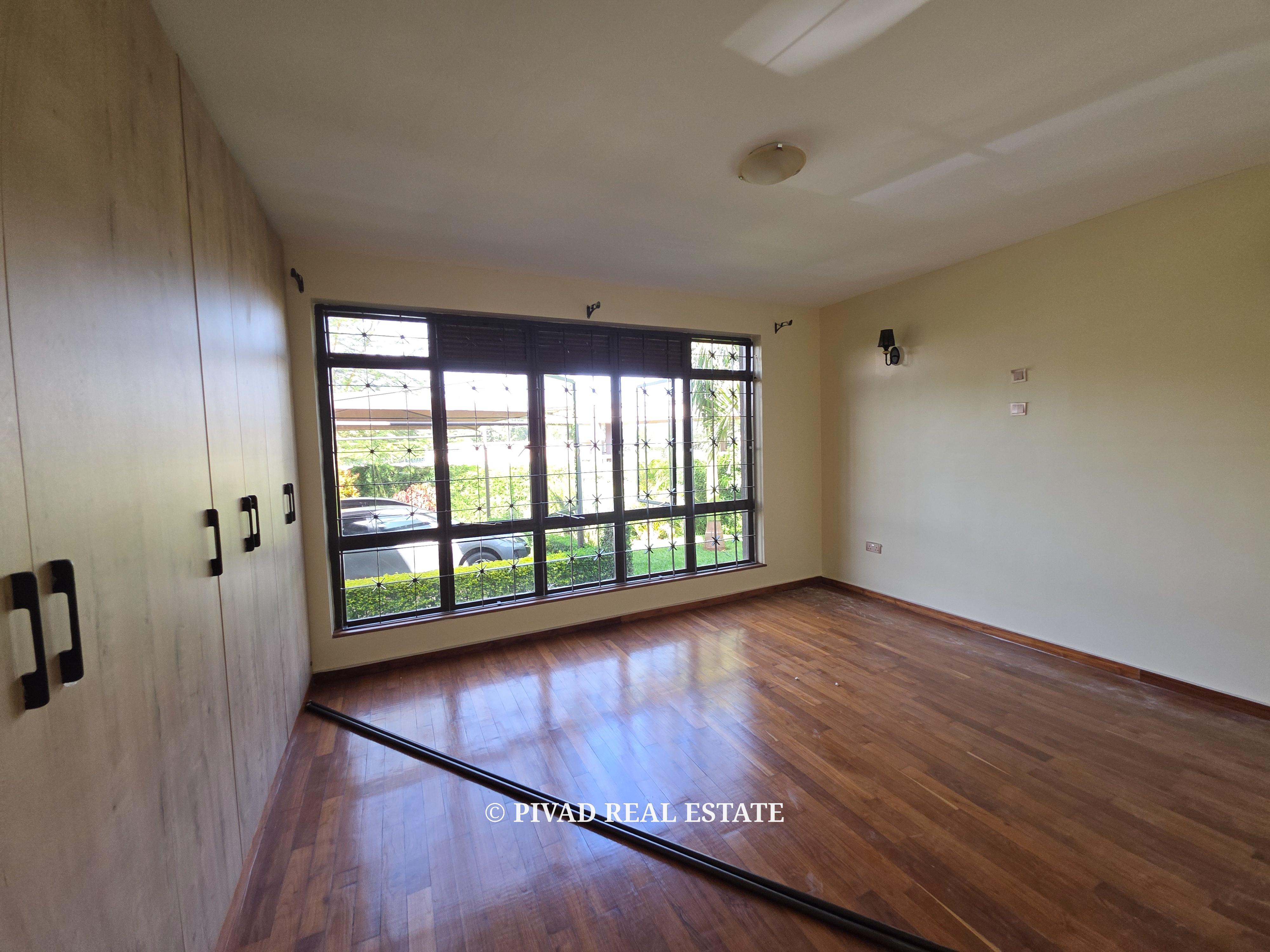 Modern 5 Bedroom House available for Rent In Runda
