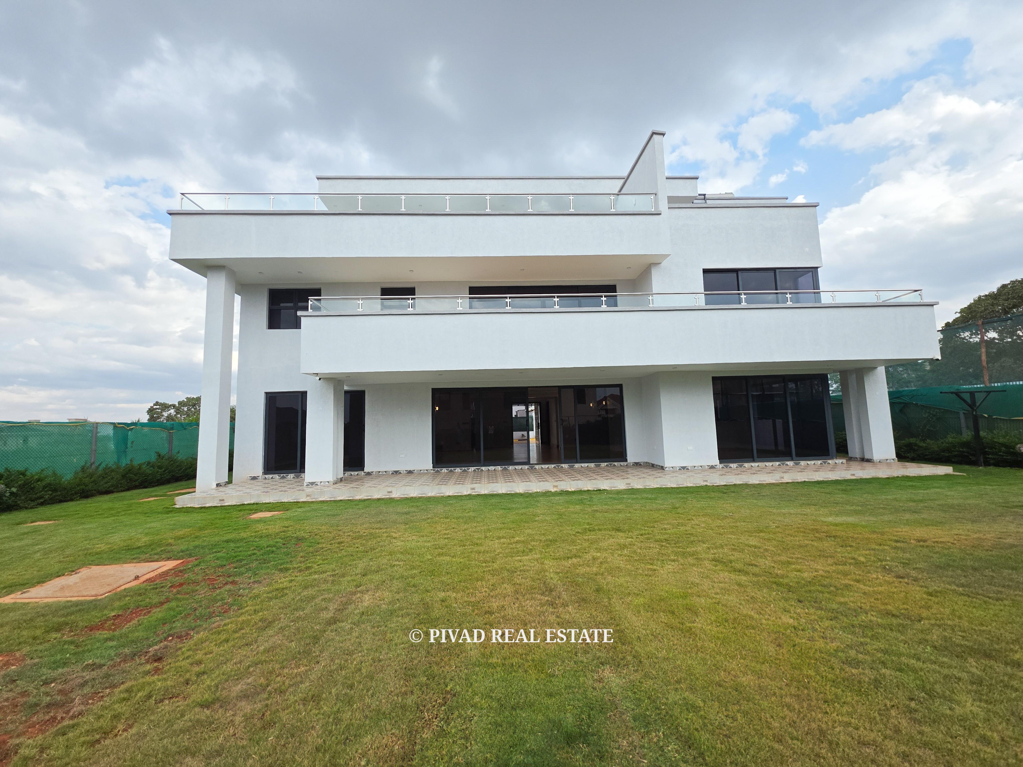 Newly built 5 Bedroom House available for Sale in Tatu City