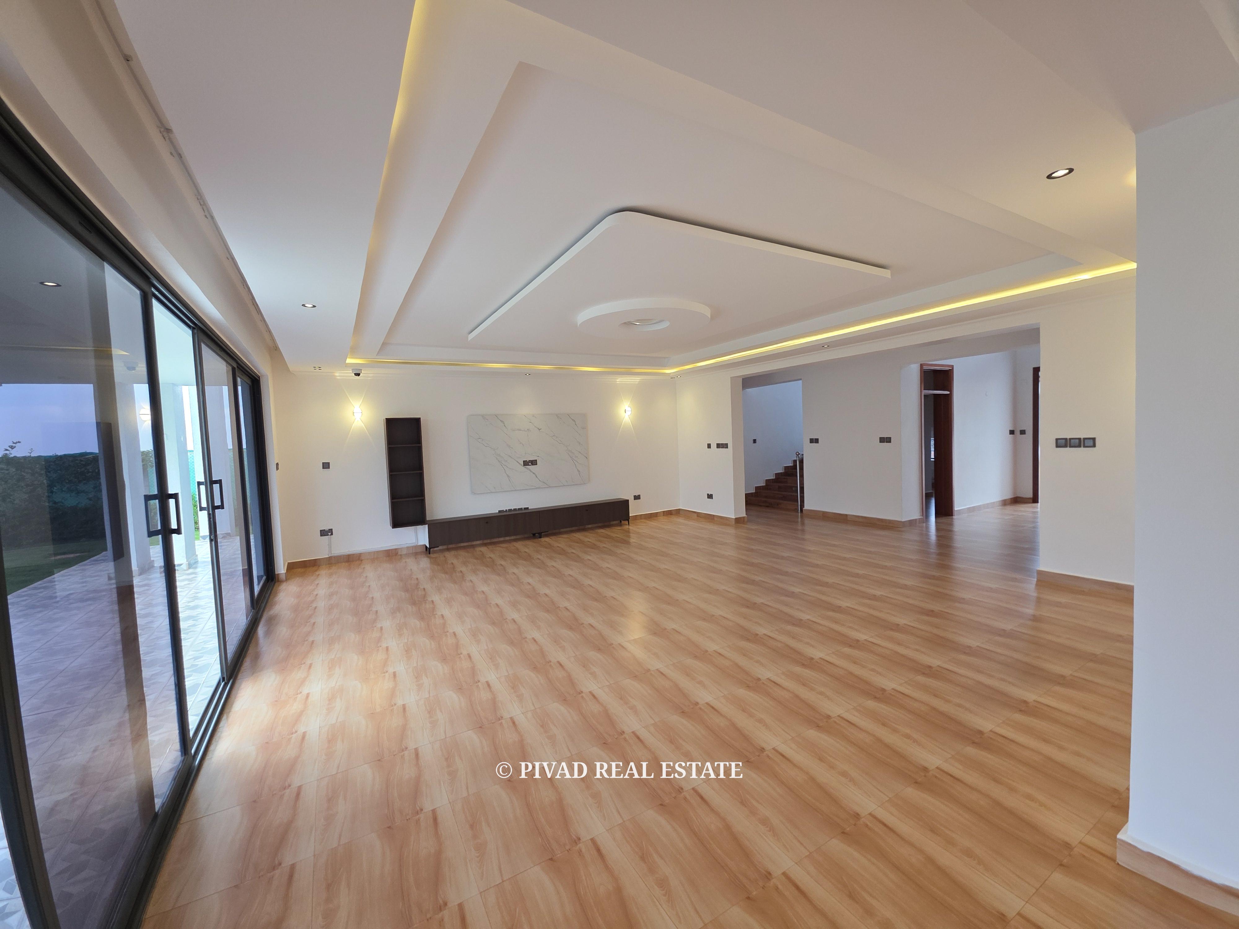 Newly built 5 Bedroom House available for Sale in Tatu City