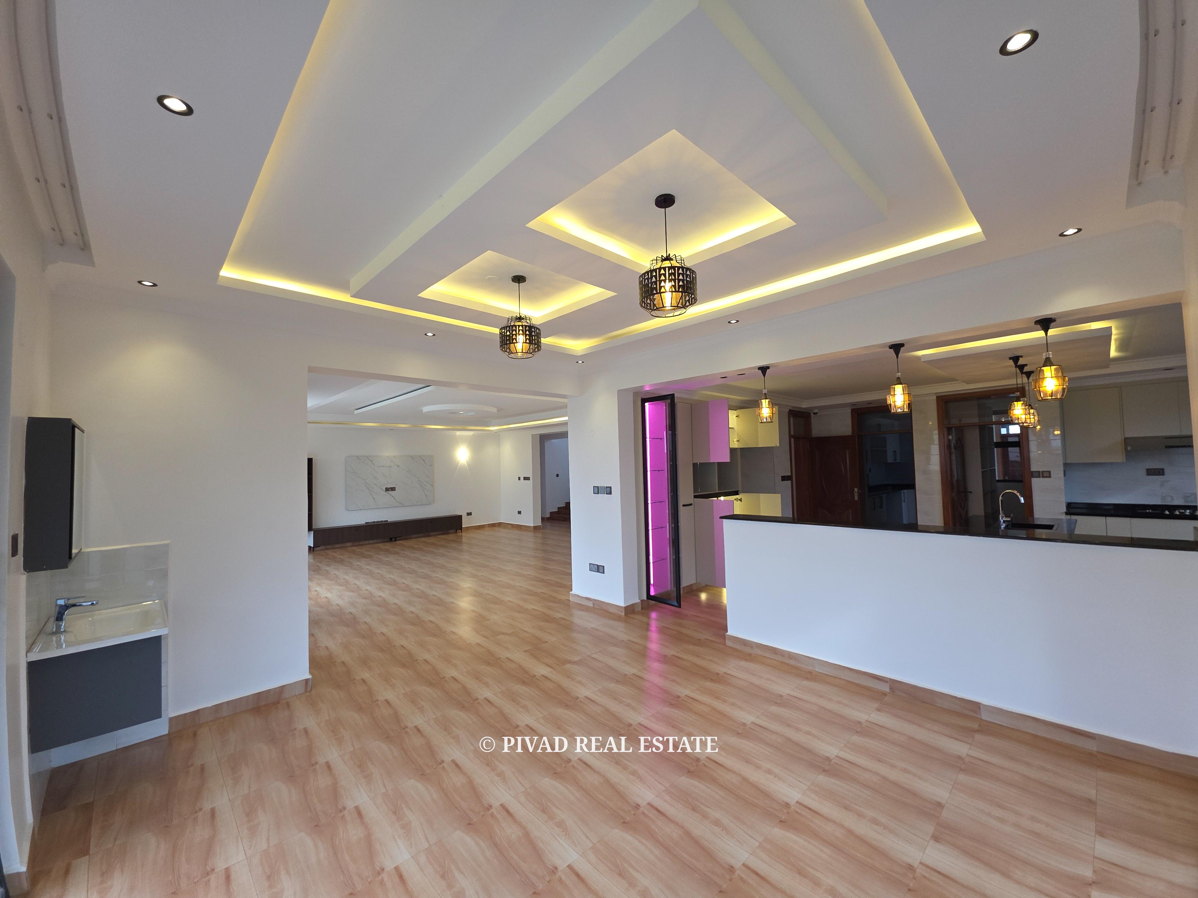 Newly built 5 Bedroom House available for Sale in Tatu City