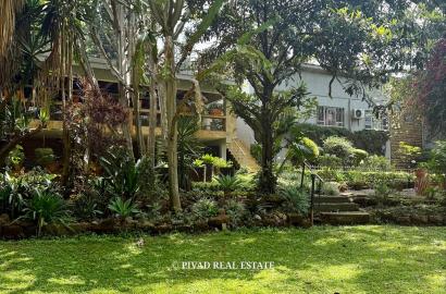 4 Bedroom House, All En-suite with a Dsq For 2 For Sale - Old Muthaiga