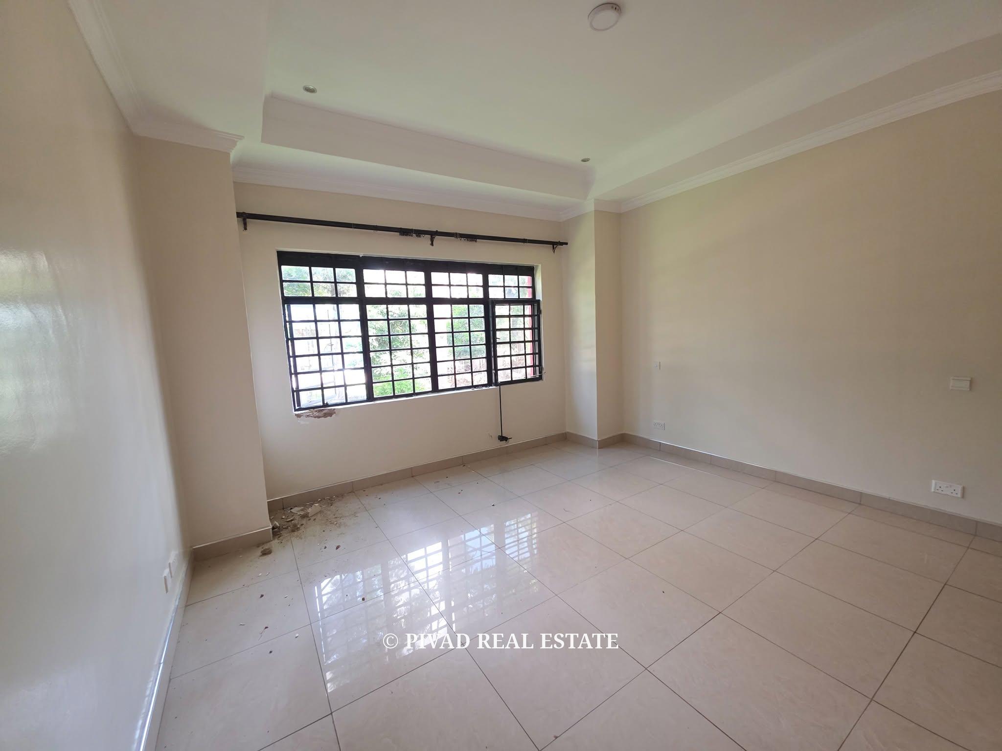 4 Bedroom House Available For Sale in New Runda