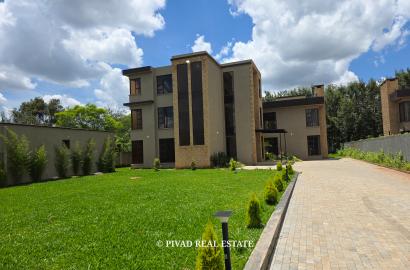 5-Bedroom House For Sale in Karen Hardy