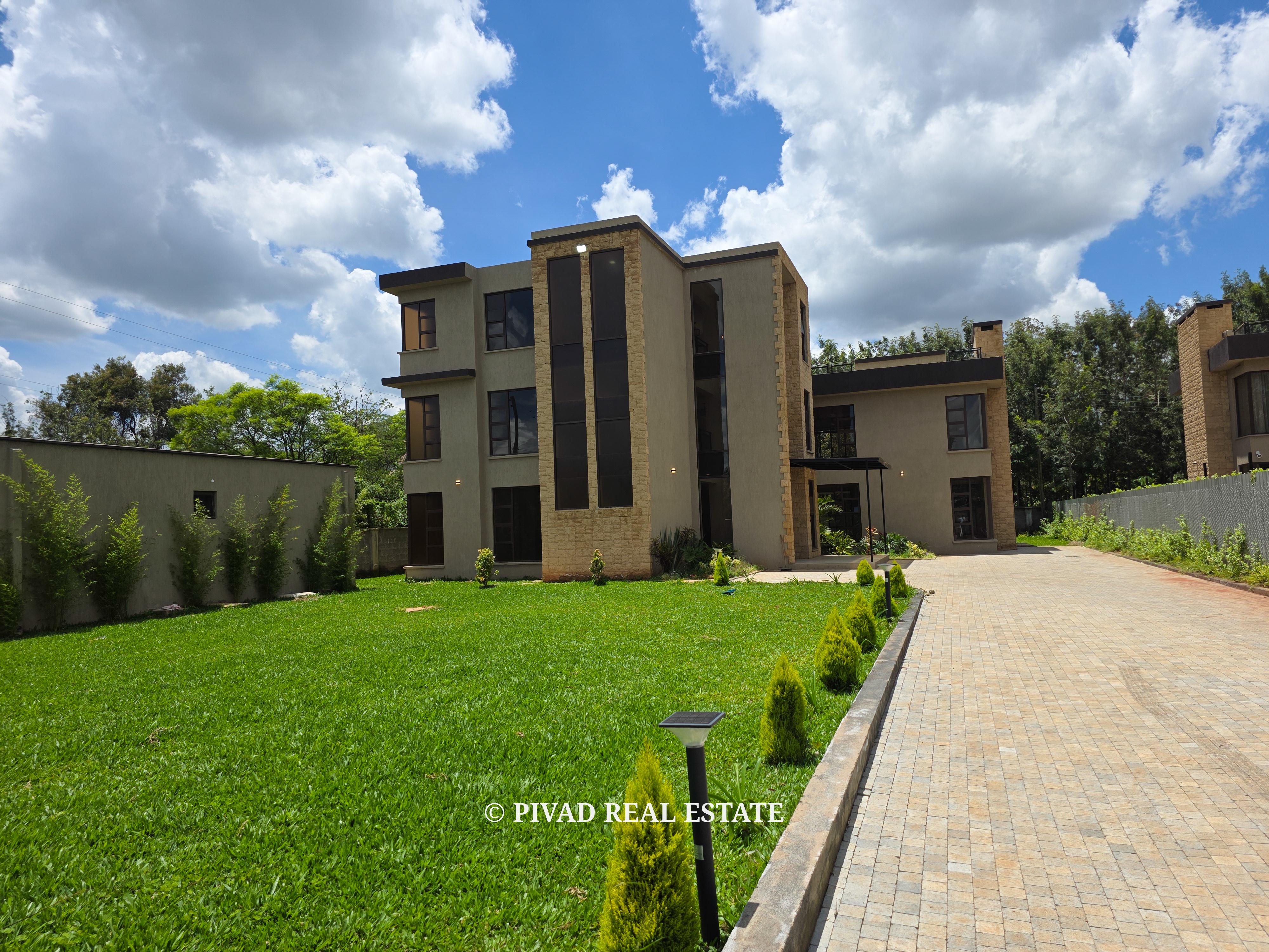 5-Bedroom House For Sale in Karen Hardy