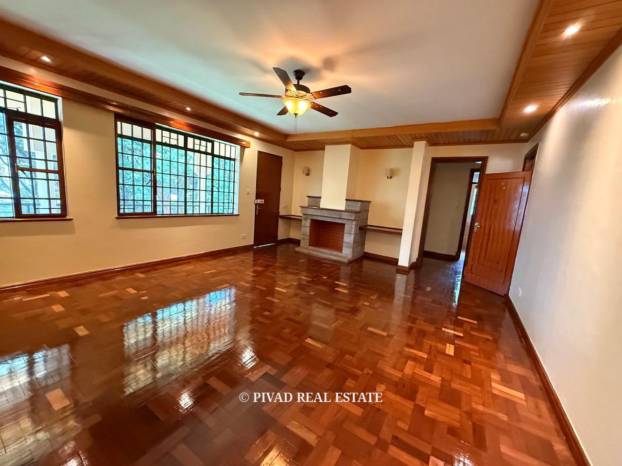 6 bedroom House Available for Sale in Nyari Estate