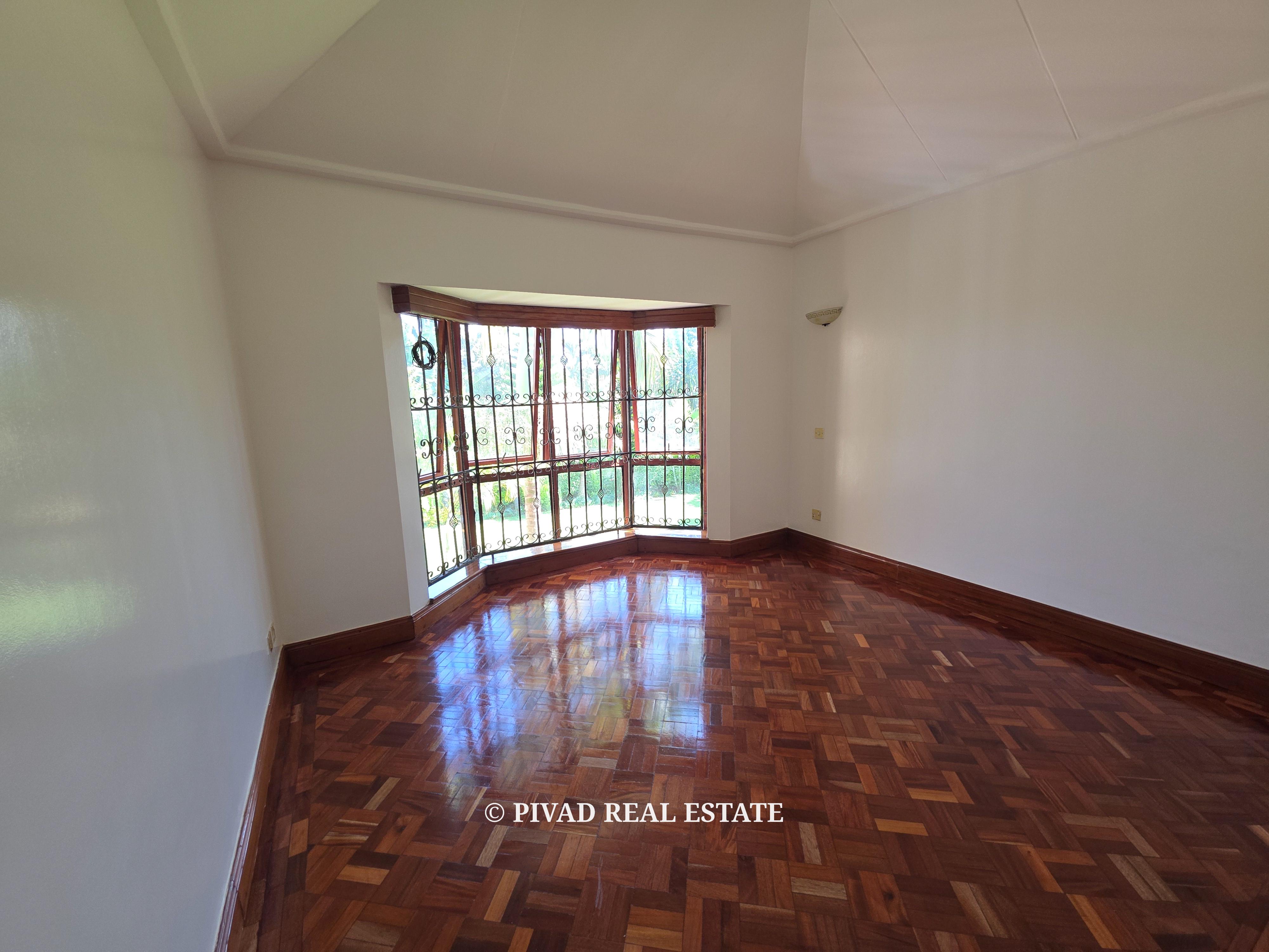5 Bedroom House Available For Rent - Runda