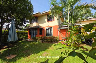 3 Bedroom Townhouse Available for Sale in Fourways Estate