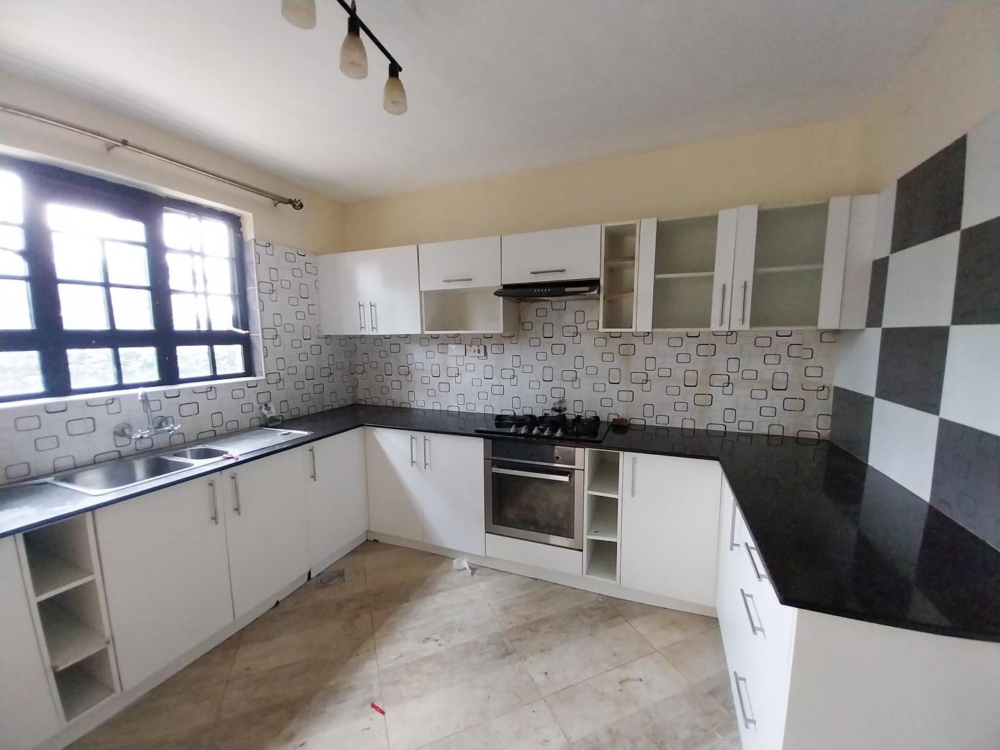 4 Bedroom townhouse Available For Sale Off Kiambu Road