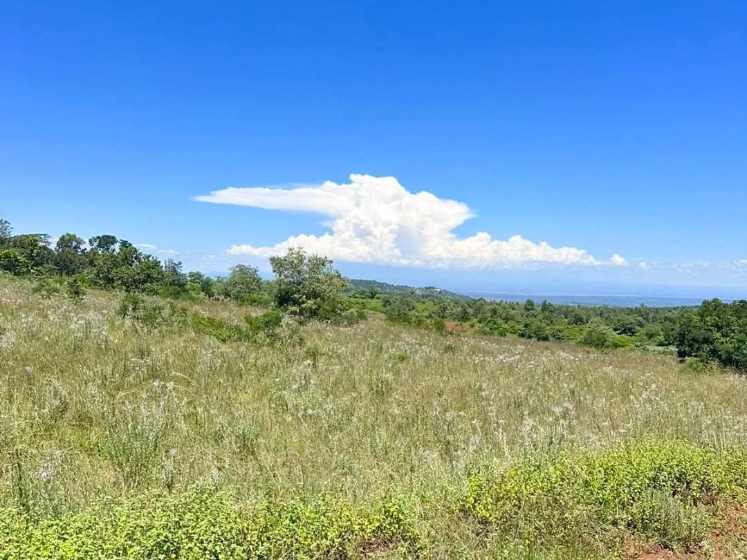 100-Acre land Available  available for Sale in Makuyu, Muranga County